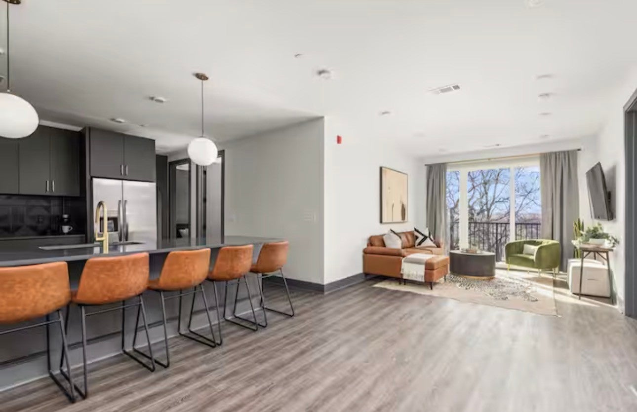 65 Lindsley Ave 207