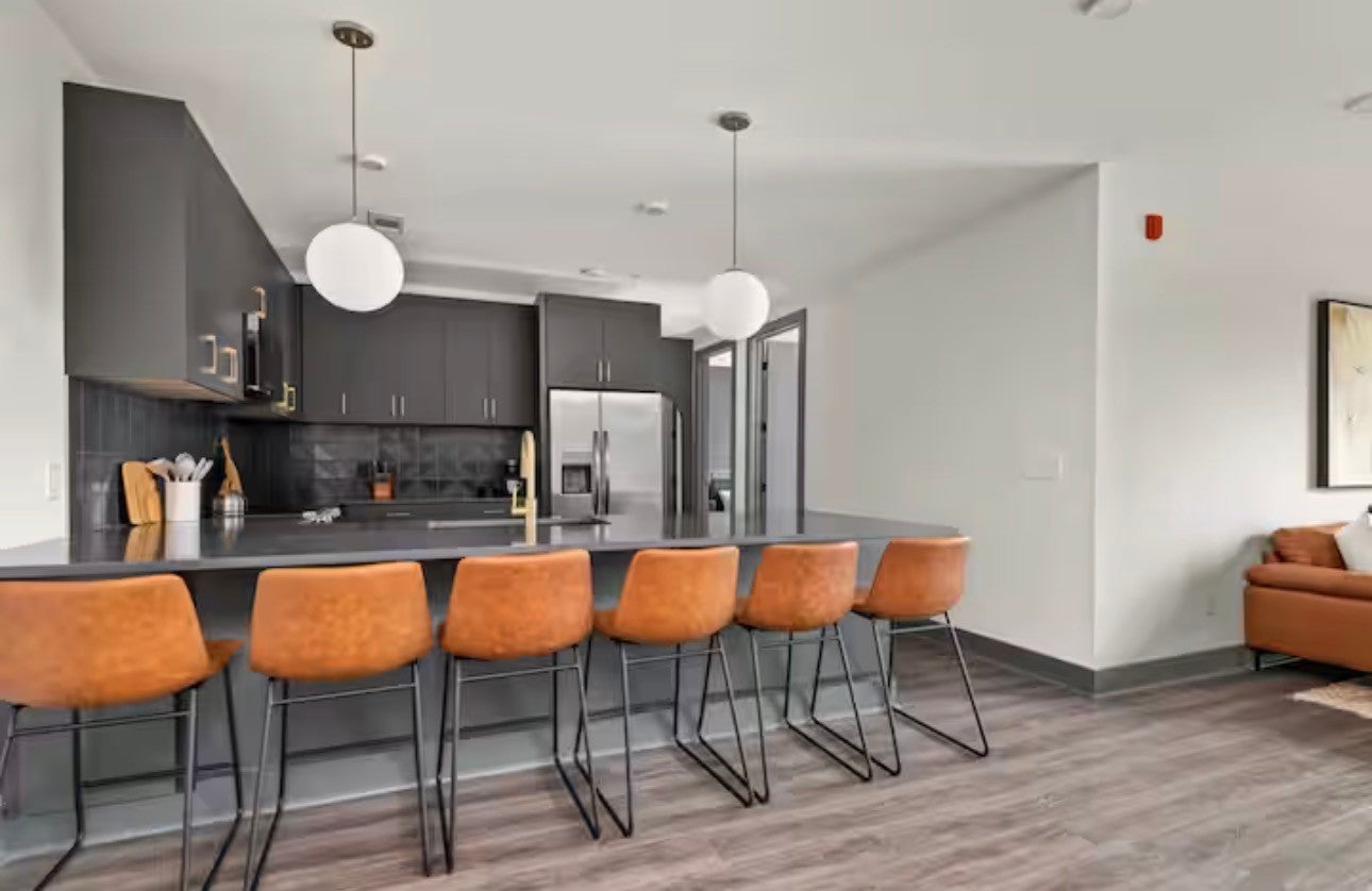 65 Lindsley Ave 207