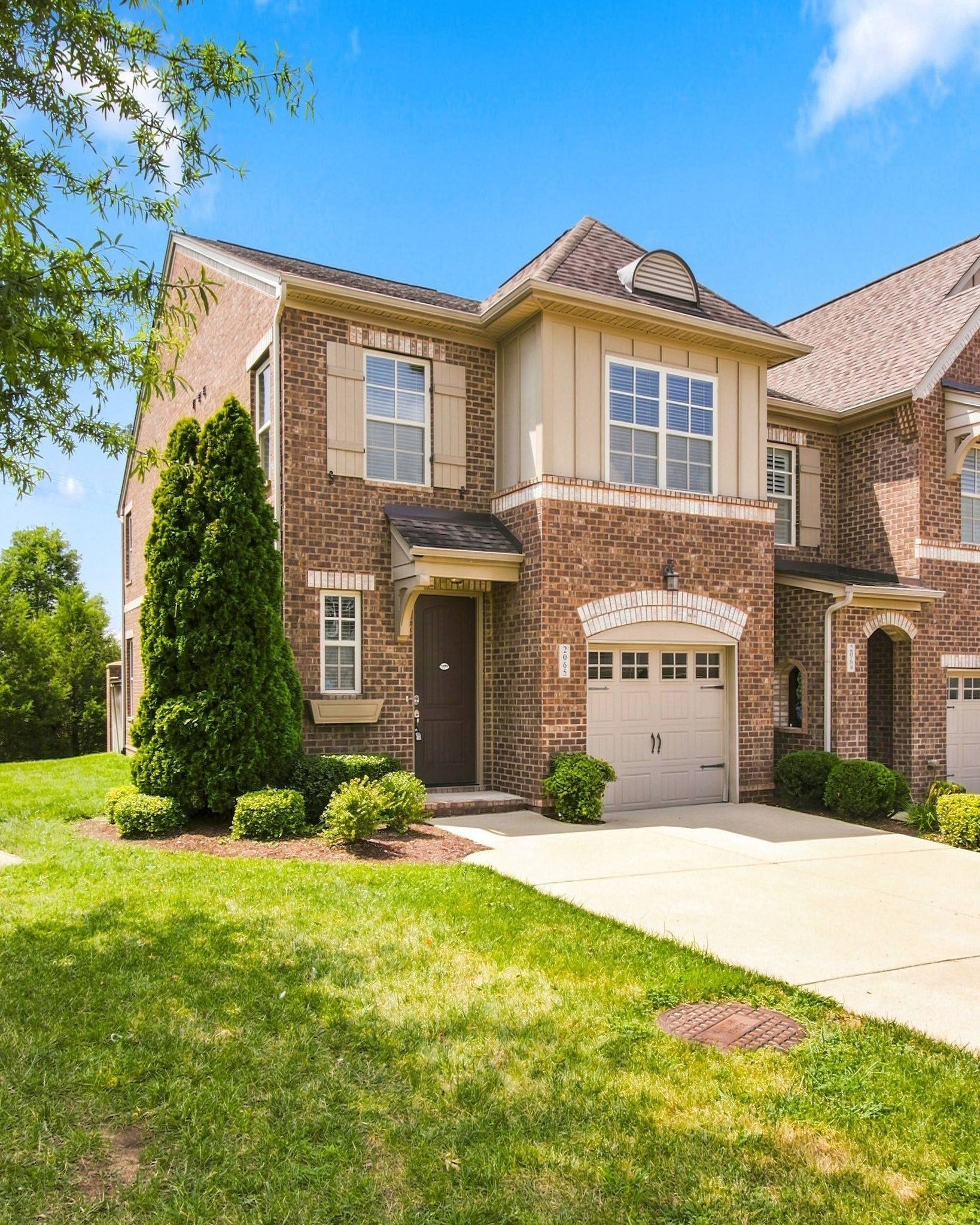 2065 Newark Ln