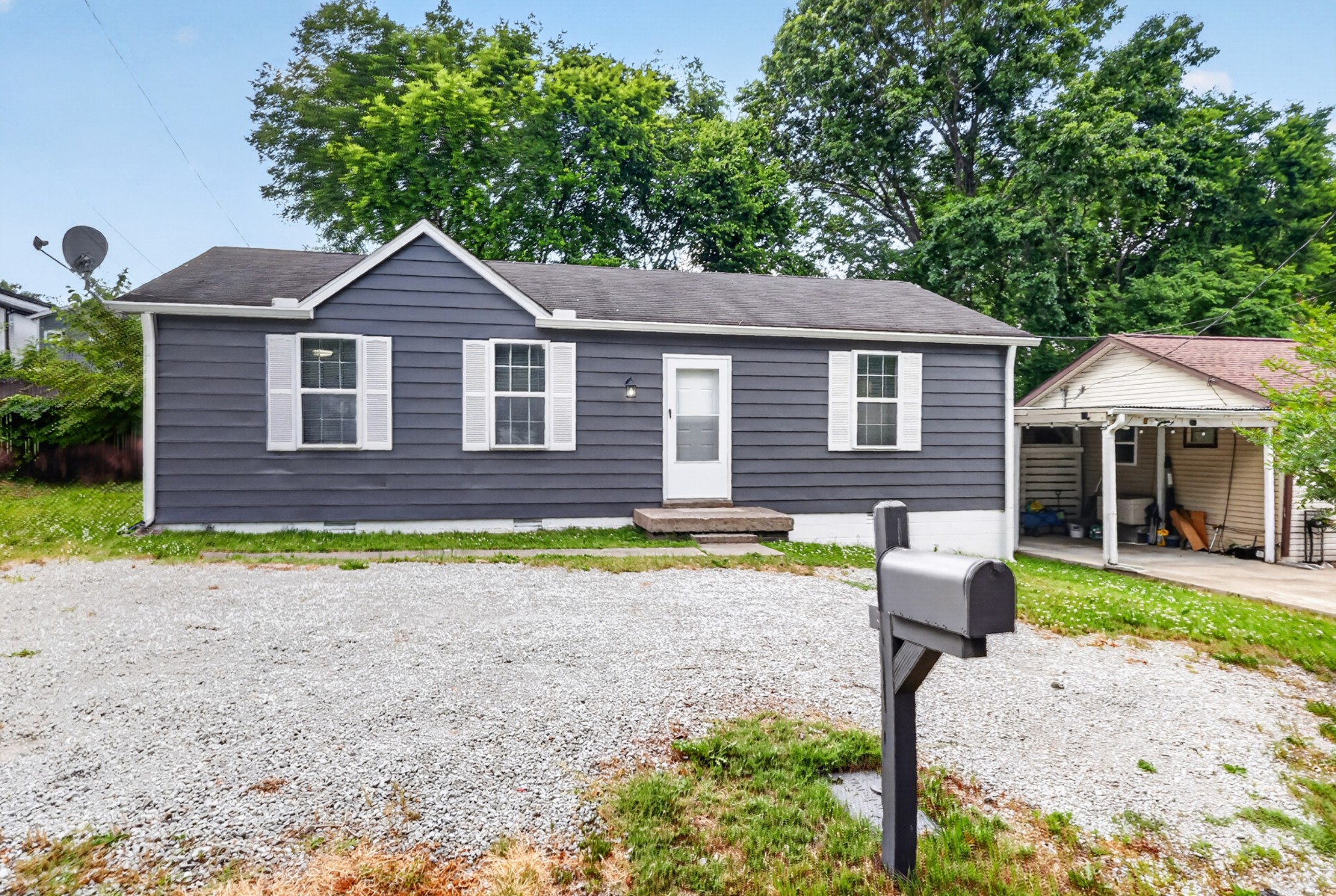4325 Hopewood Dr