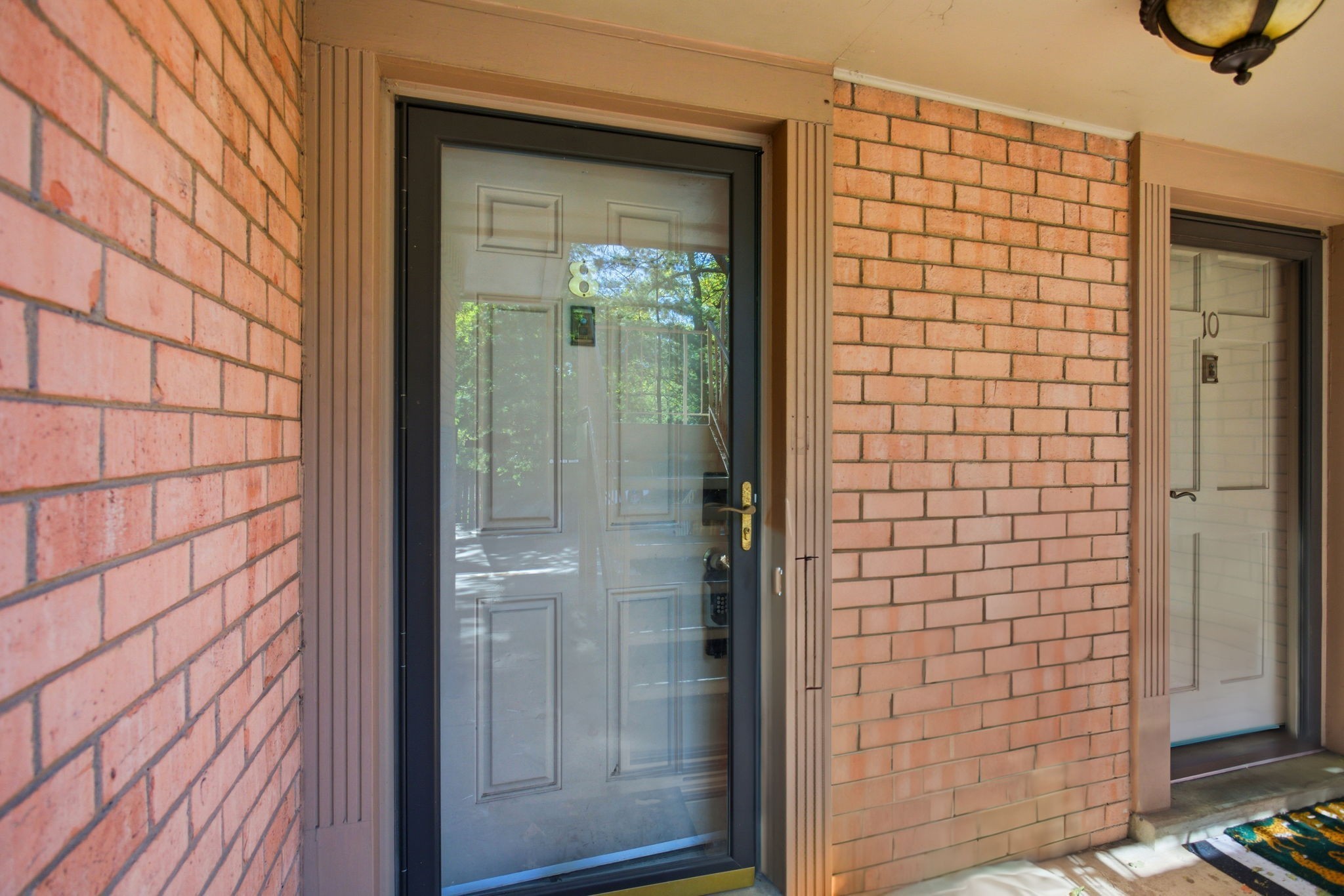 3000 Hillsboro Pike 8