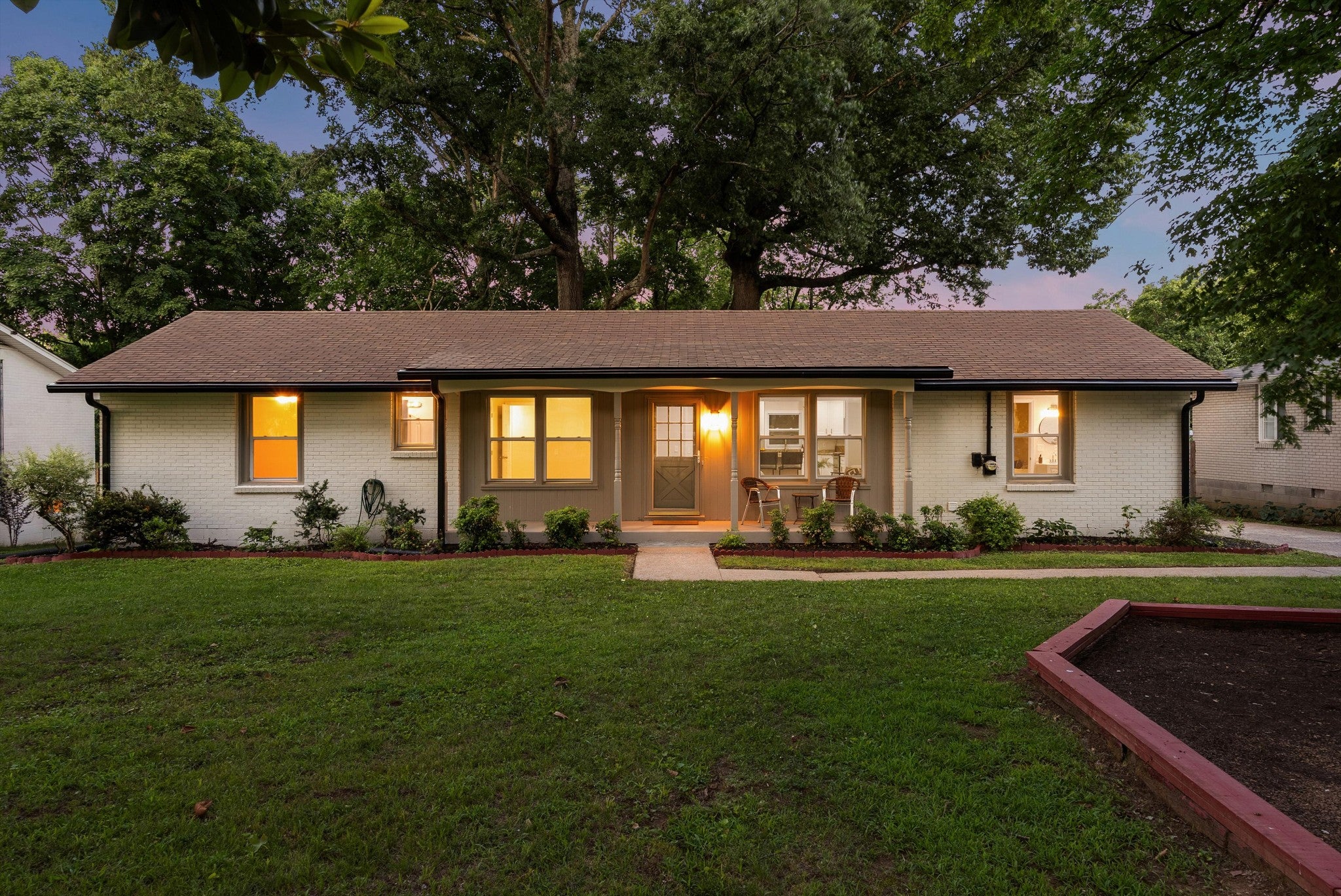 Photo 1 of 31 — 3614 Floral Dr, Nashville, TN 37211