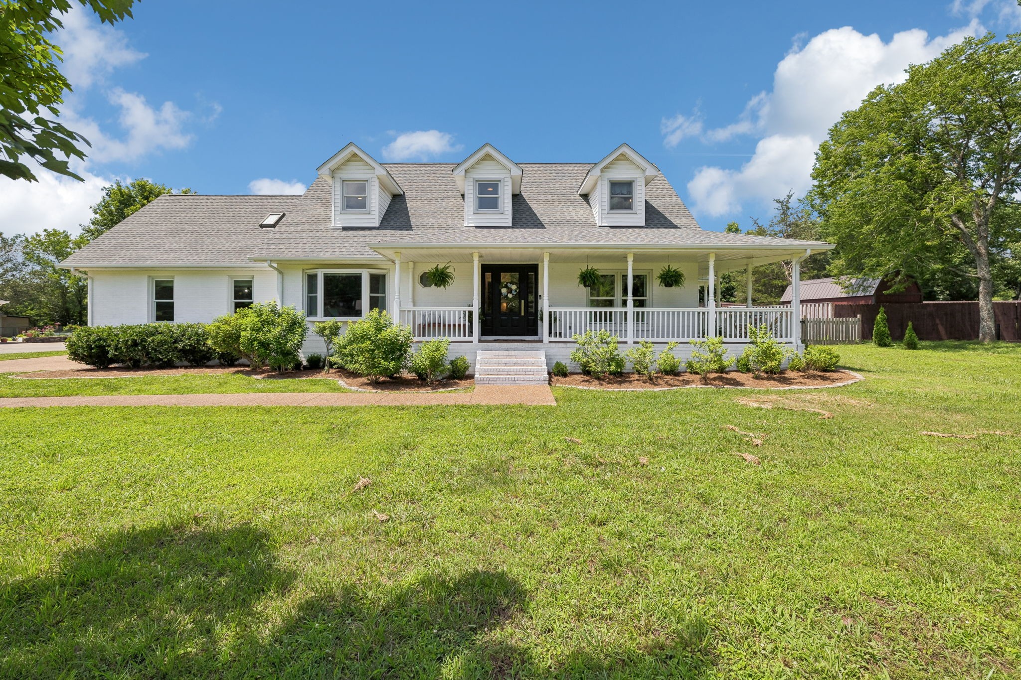 112 Southwinds Dr