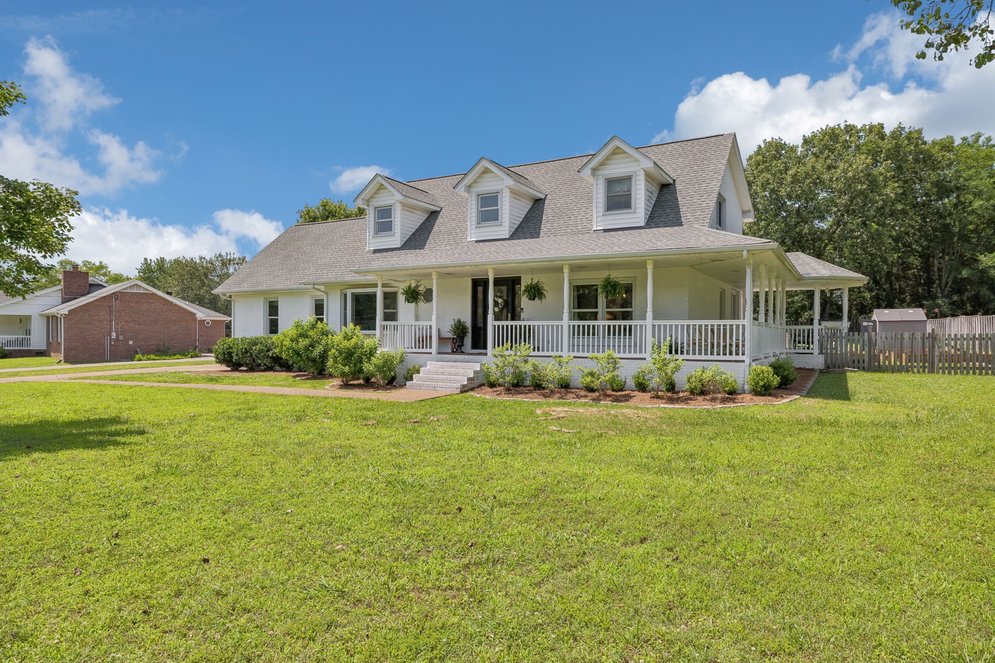 112 Southwinds Dr