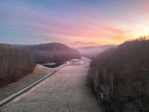 6677 Leipers Creek Rd Columbia TN 38401