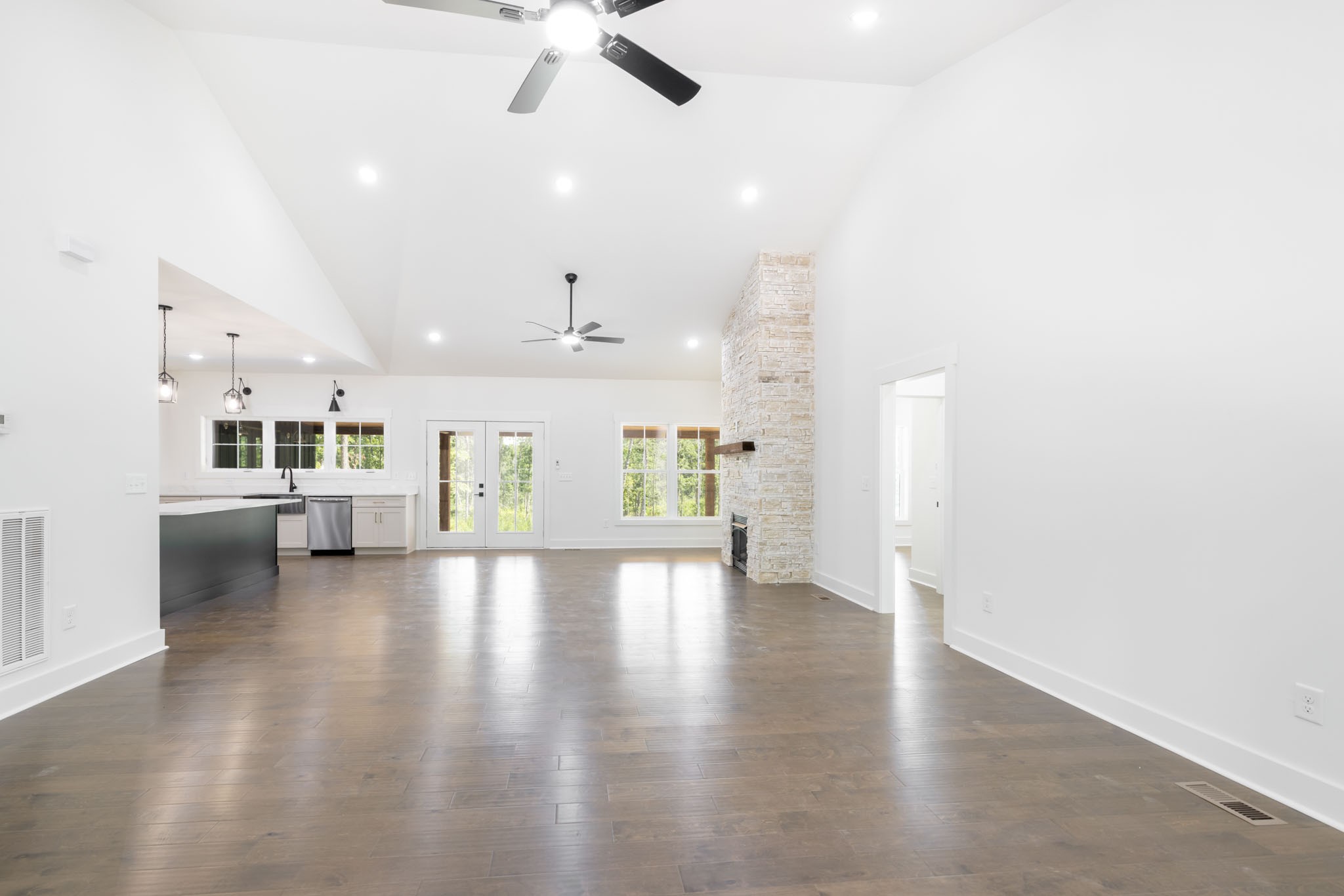 2963 Summertown Hwy