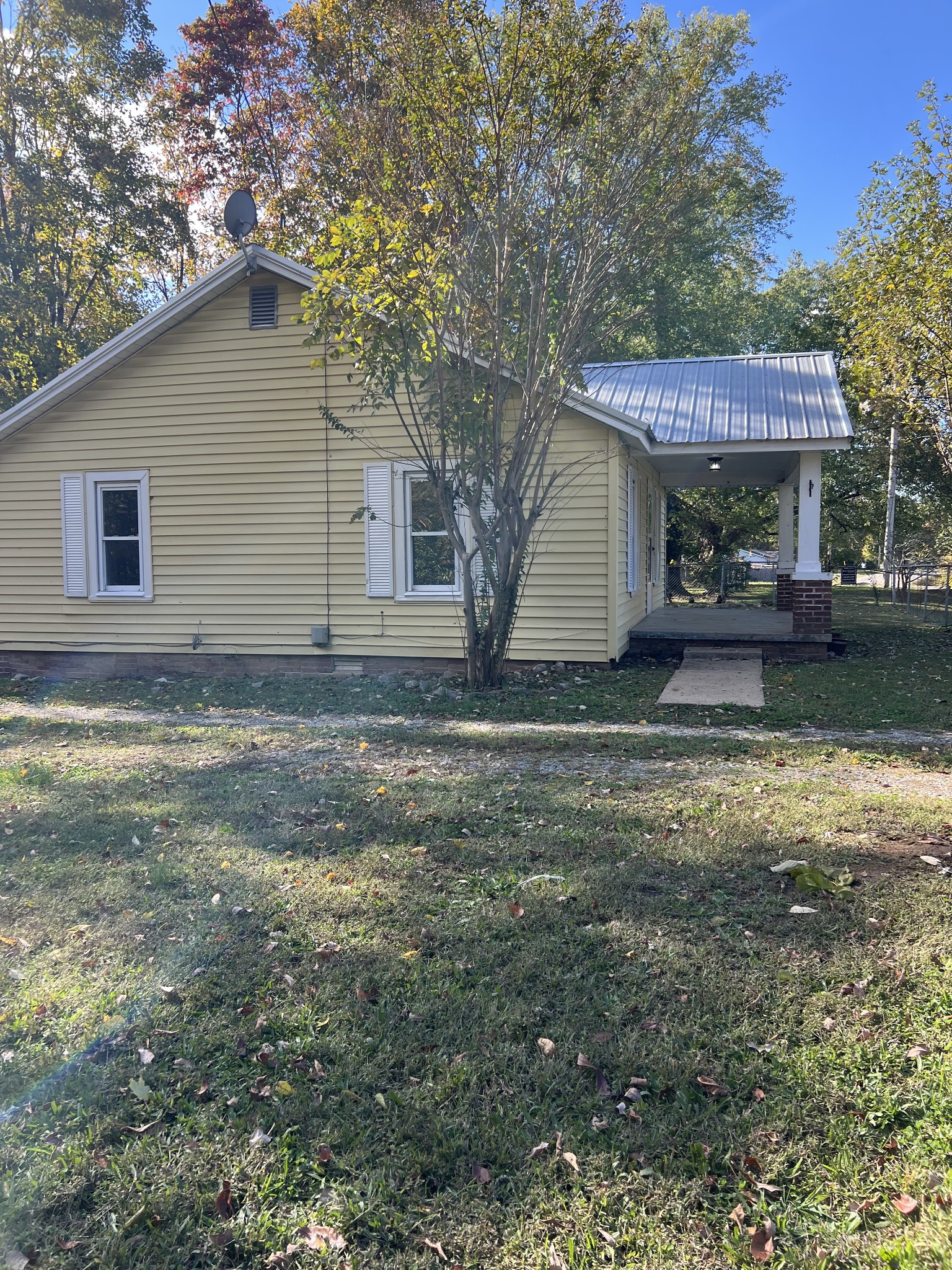 2447 Scotty Parker Rd