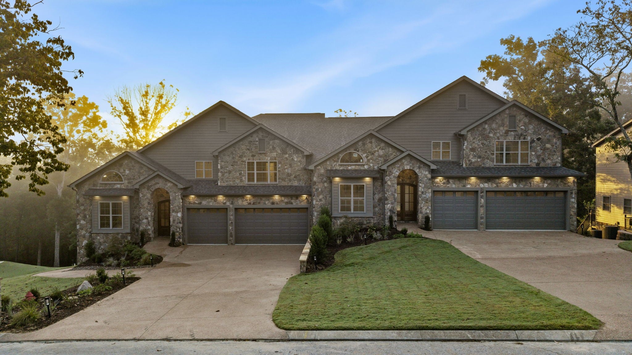 5940 Rainbow Springs Dr