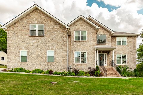 148 Phosphate Ln Gallatin TN 37066