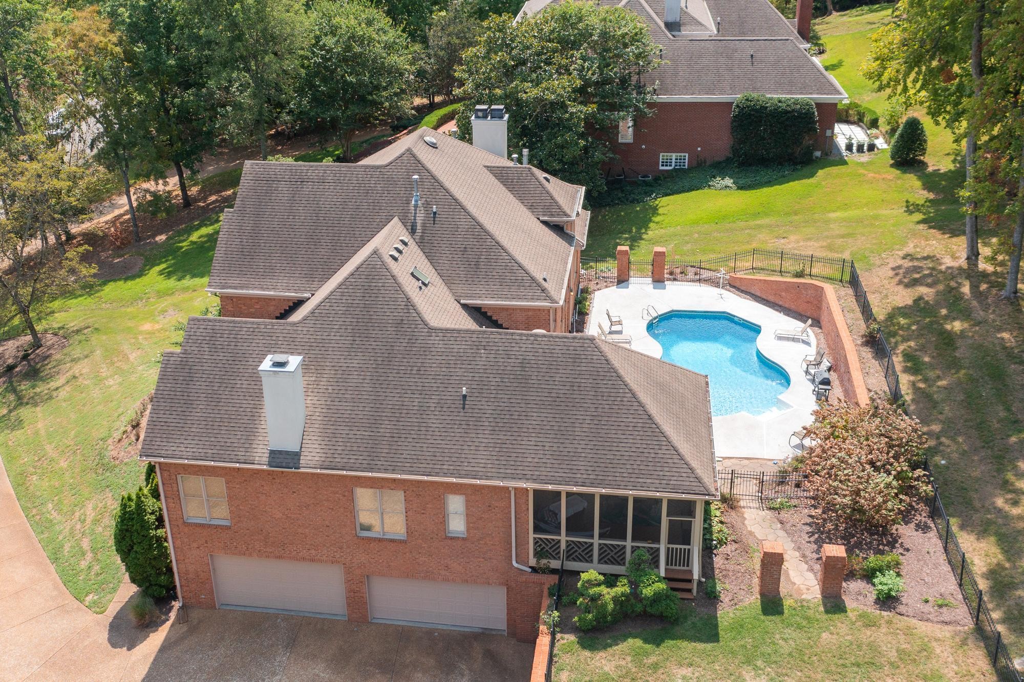537 Grand Oaks Dr