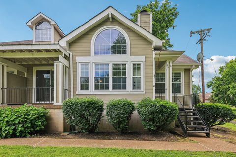 129 Cherry Hill Dr 18C Hendersonville TN 37075