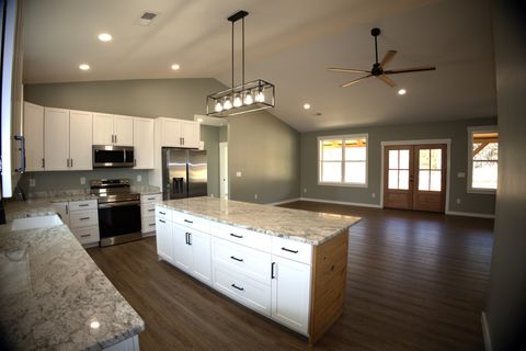 695 Woodland Rd Hohenwald TN 38462