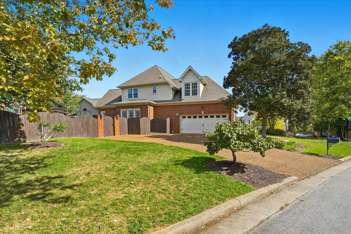 6224 Williams Grove Dr