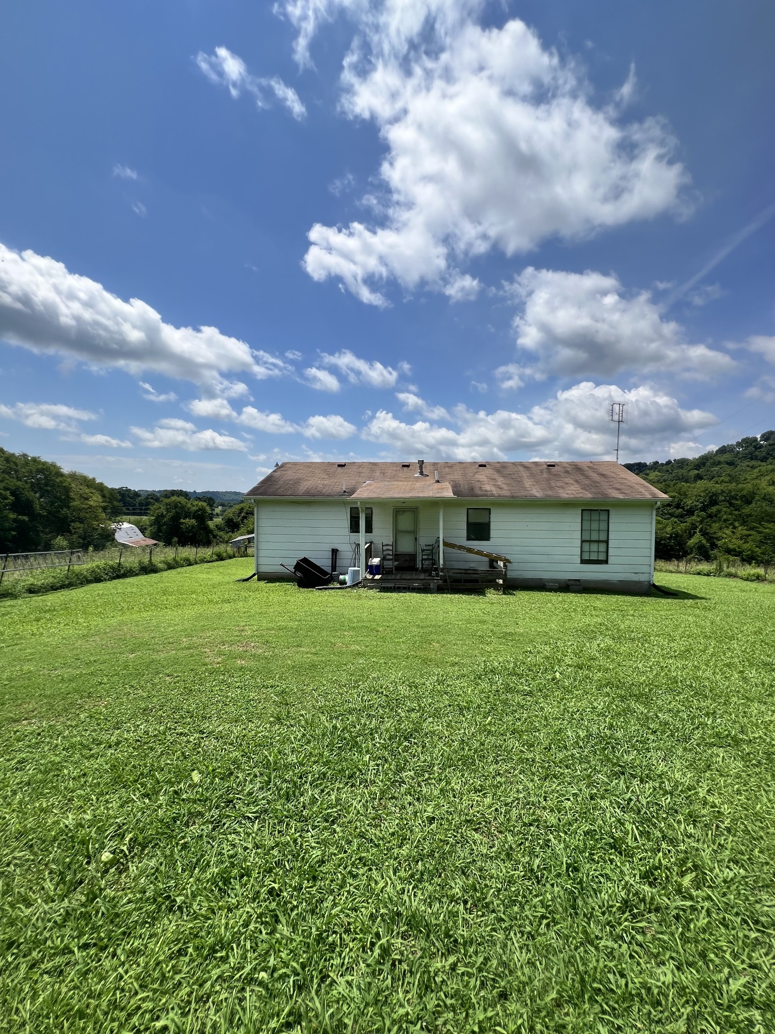 127 McBurg Rd