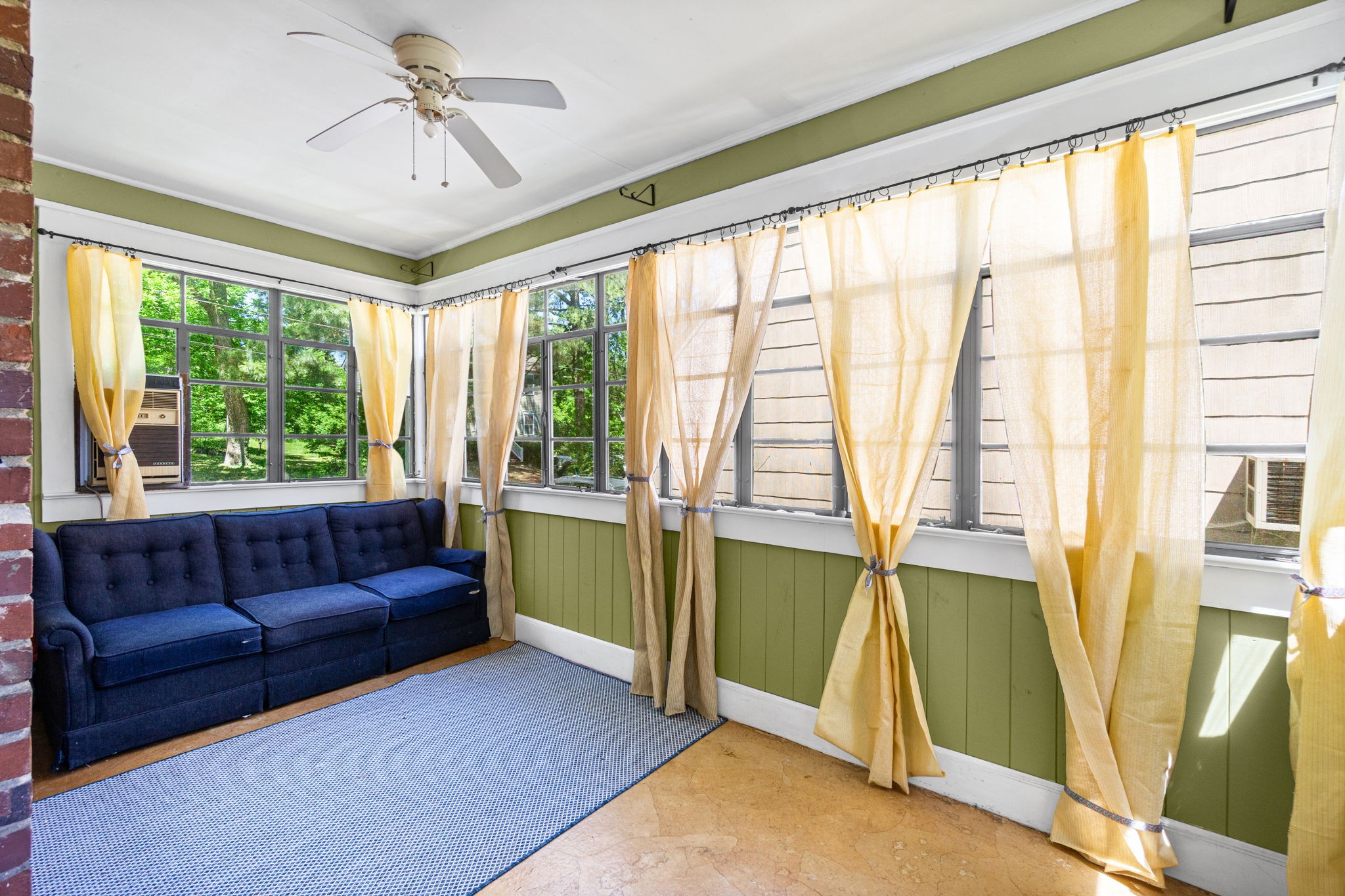 101 Davis Ave
