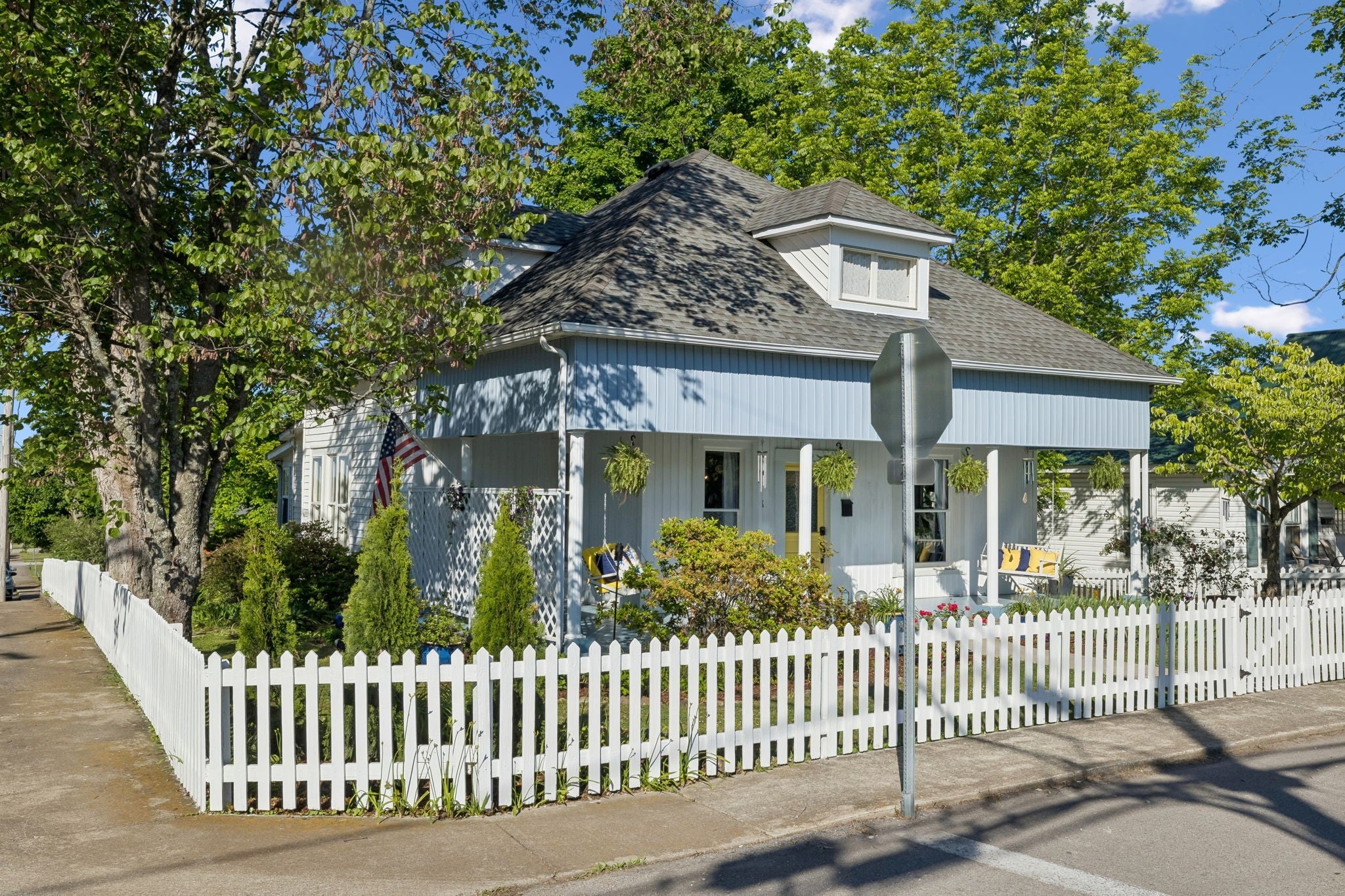 209 Murrell St