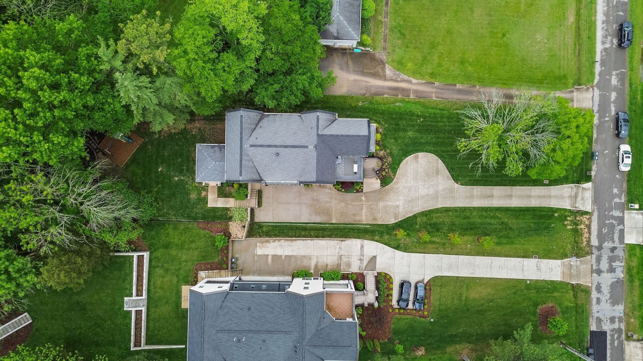 Nashville, Tennessee 37205, United States, 5 Bedrooms Bedrooms, ,6 BathroomsBathrooms,Residential,Active,176532