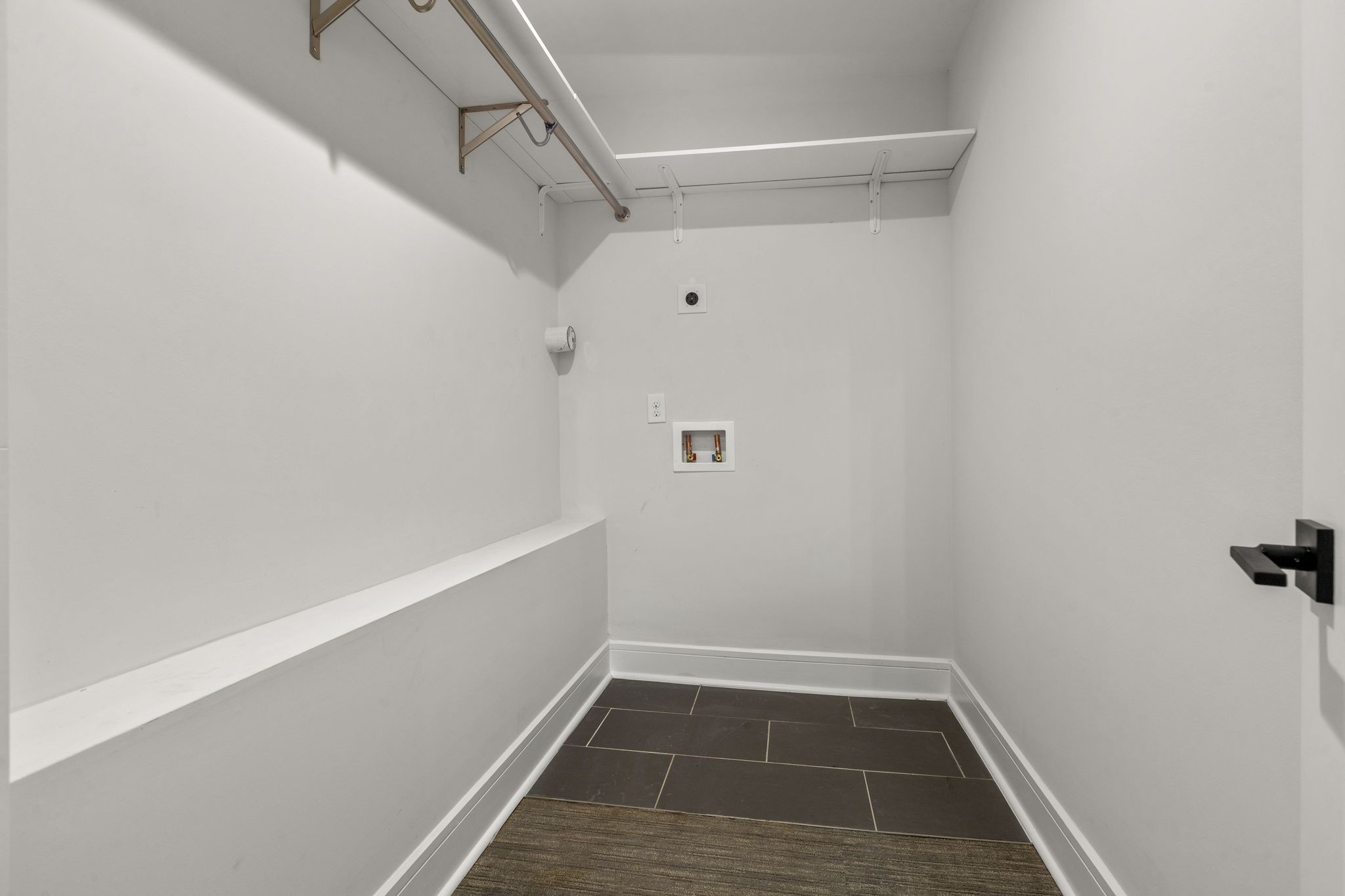 Nashville, Tennessee 37205, United States, 5 Bedrooms Bedrooms, ,6 BathroomsBathrooms,Residential,Active,176532