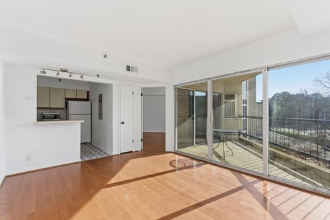 900 19th Ave S 401 Nashville TN 37212