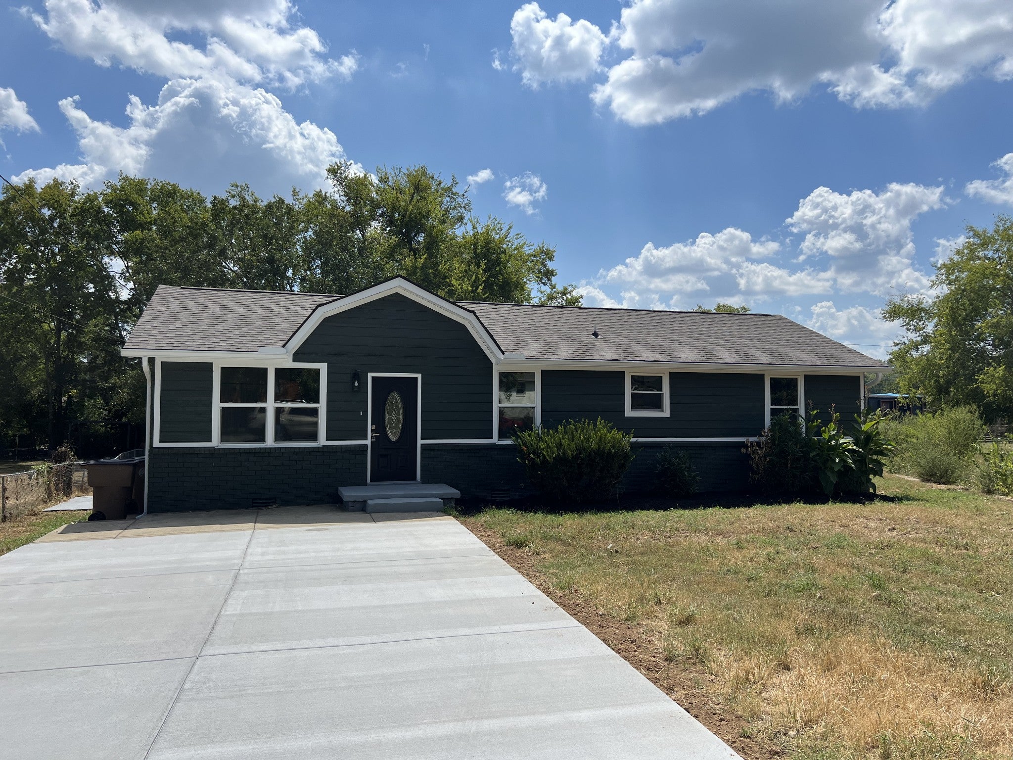 3-bed listing at 3785 Lunn Dr, Nashville