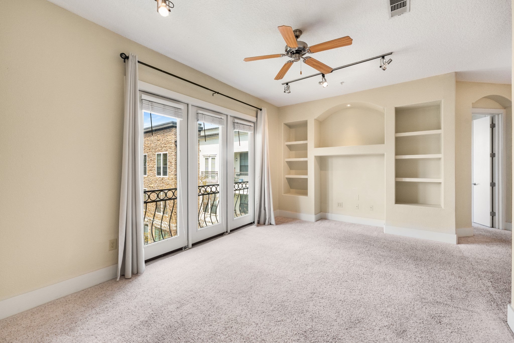 2600 Hillsboro Pike 310