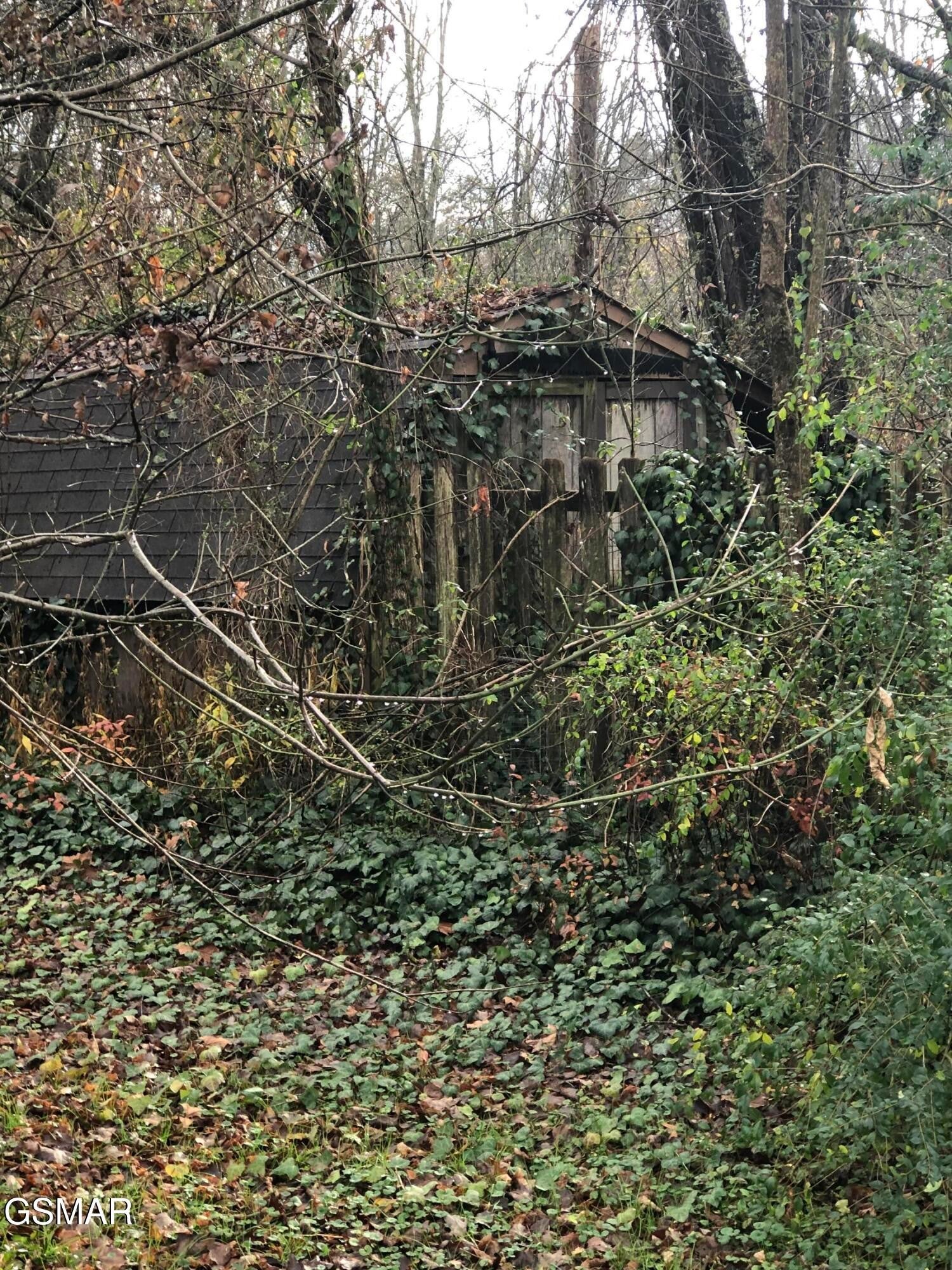 1800 Frankie Lane