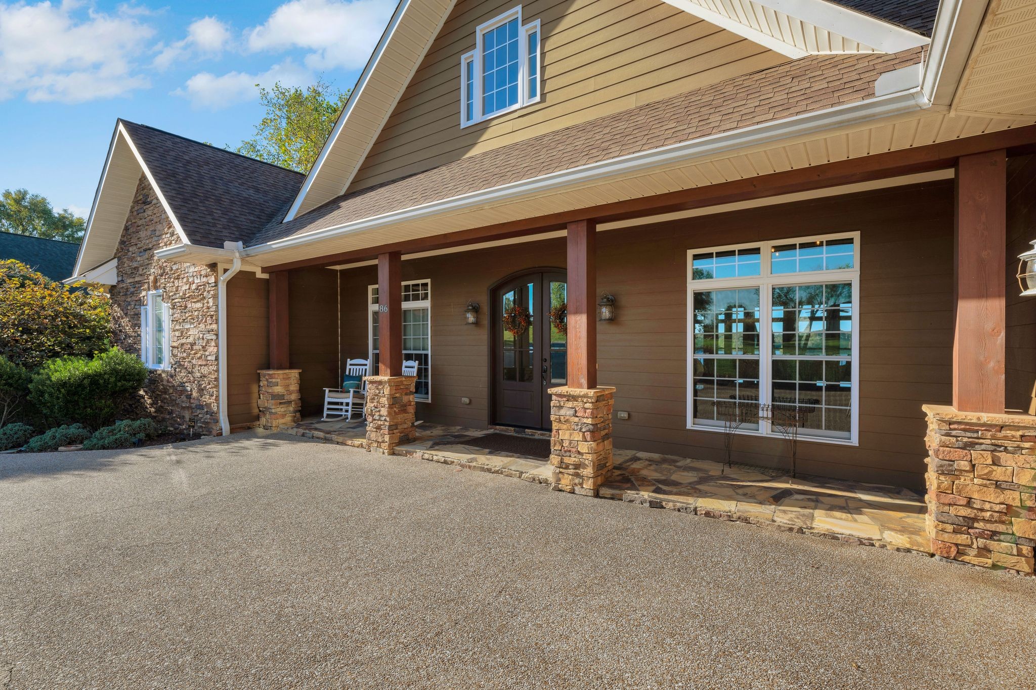 86 Bay Cove Trl