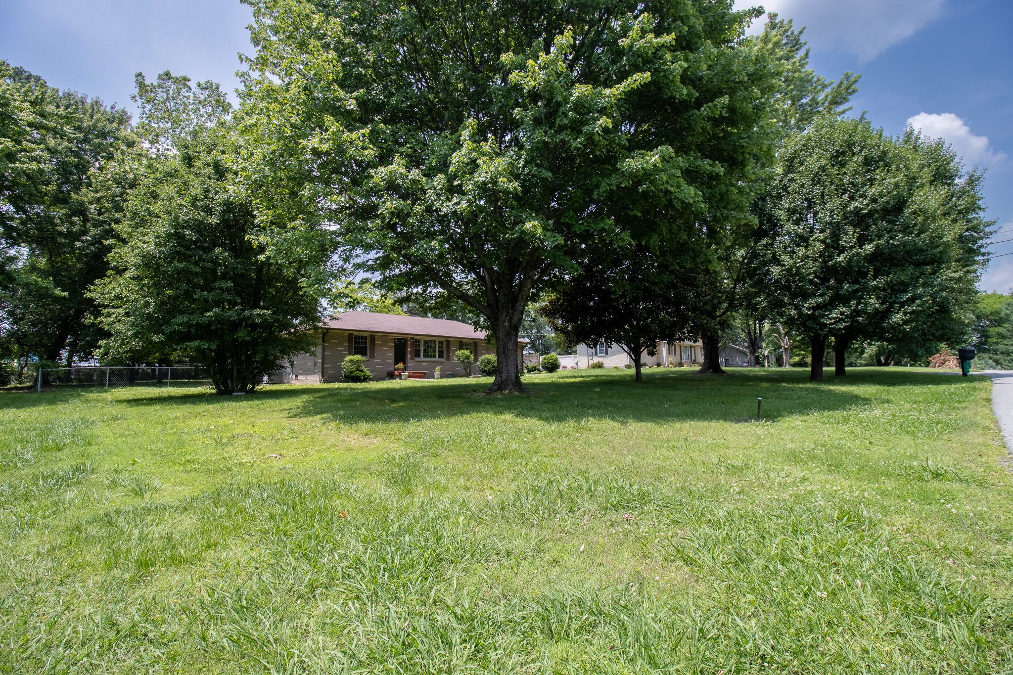 205 Hamlett Dr