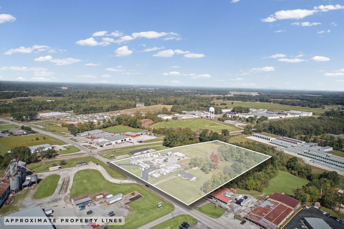 146 Interstate Dr
