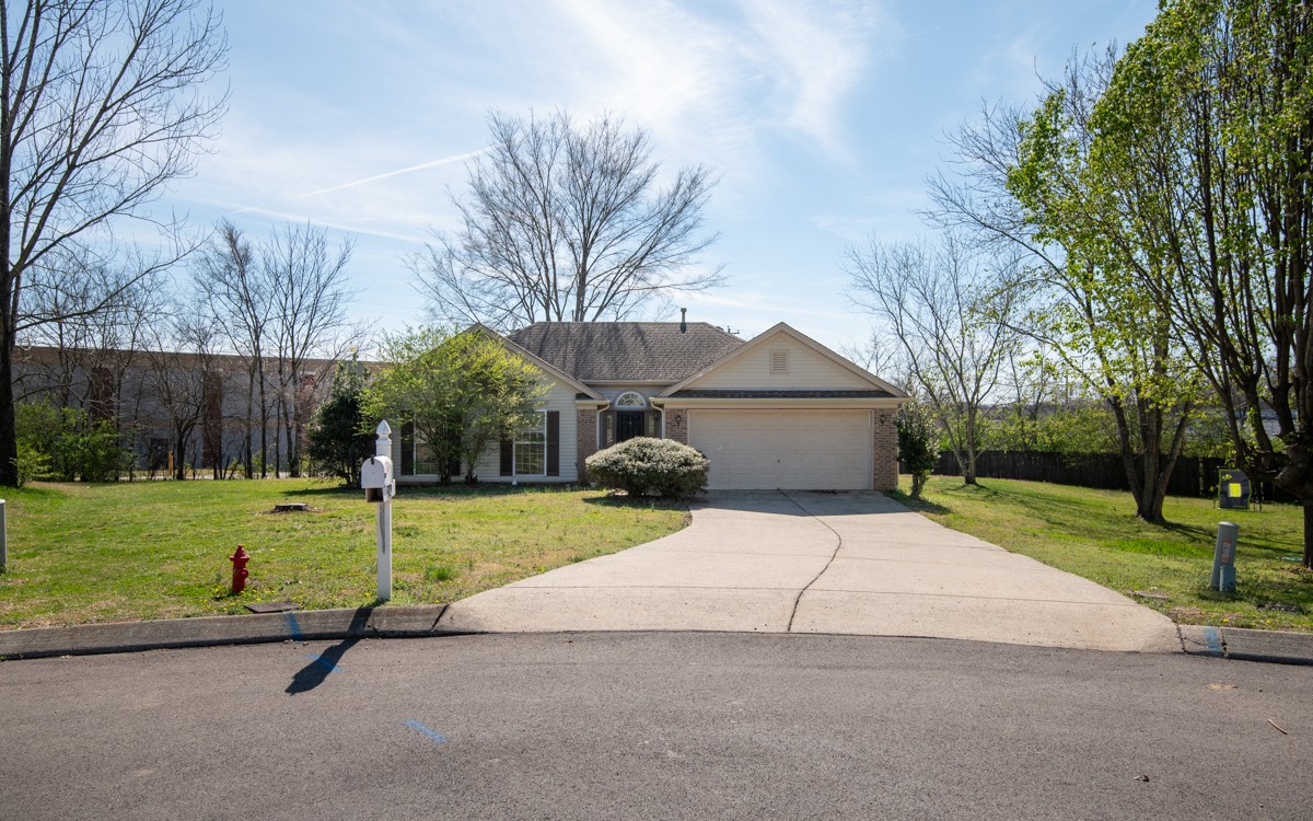 3319 Haynes Dr
