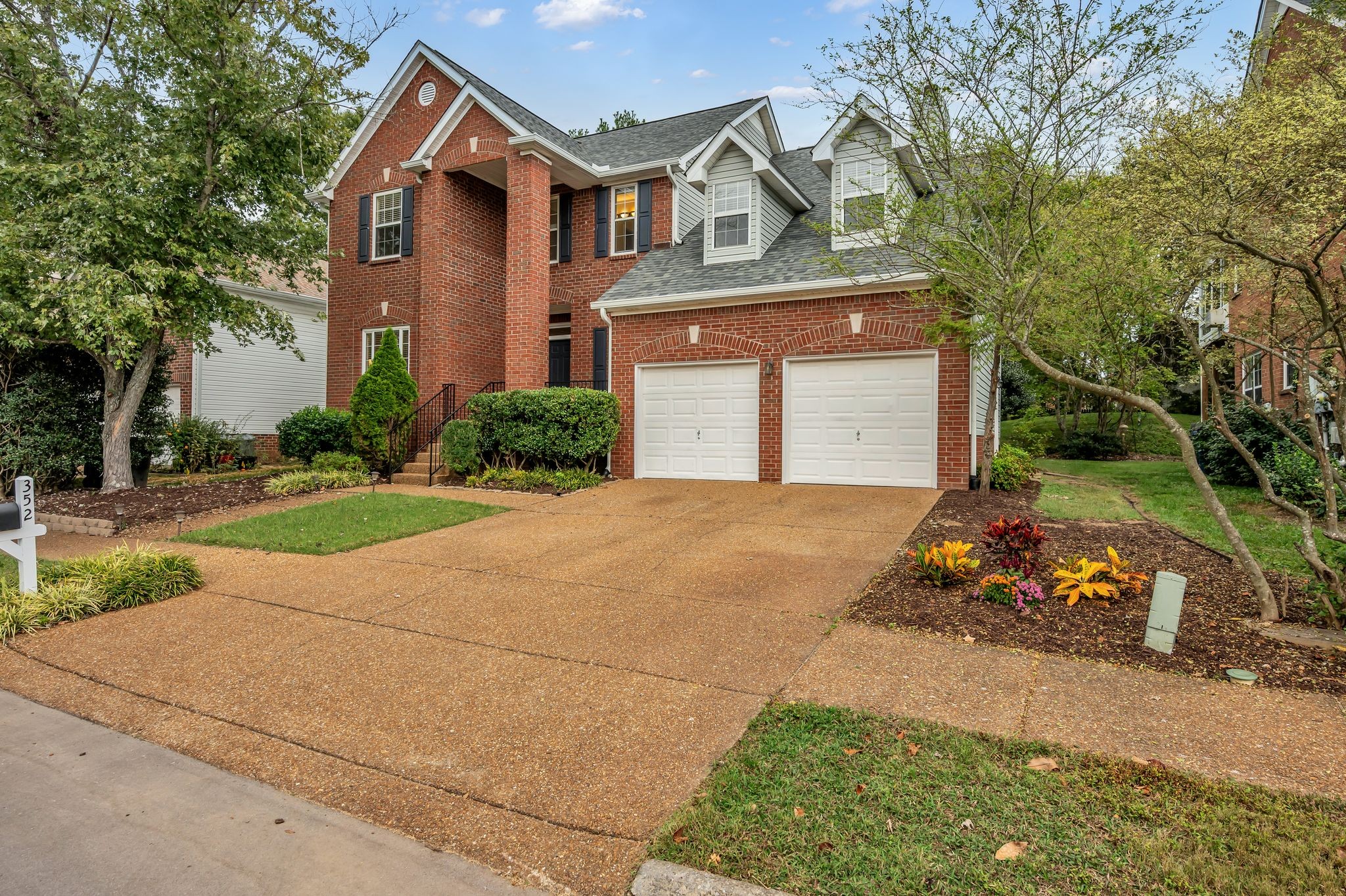 352 Cannonade Cir