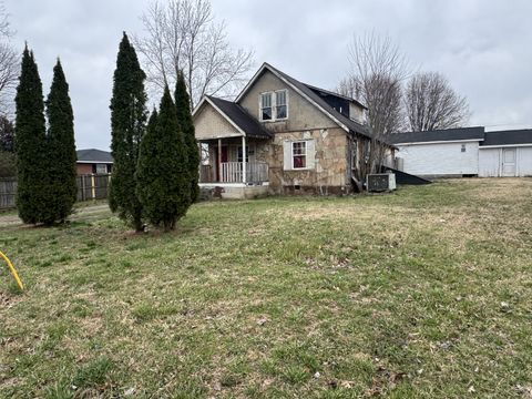 323 Bell St A, B, C Smithville TN 37166