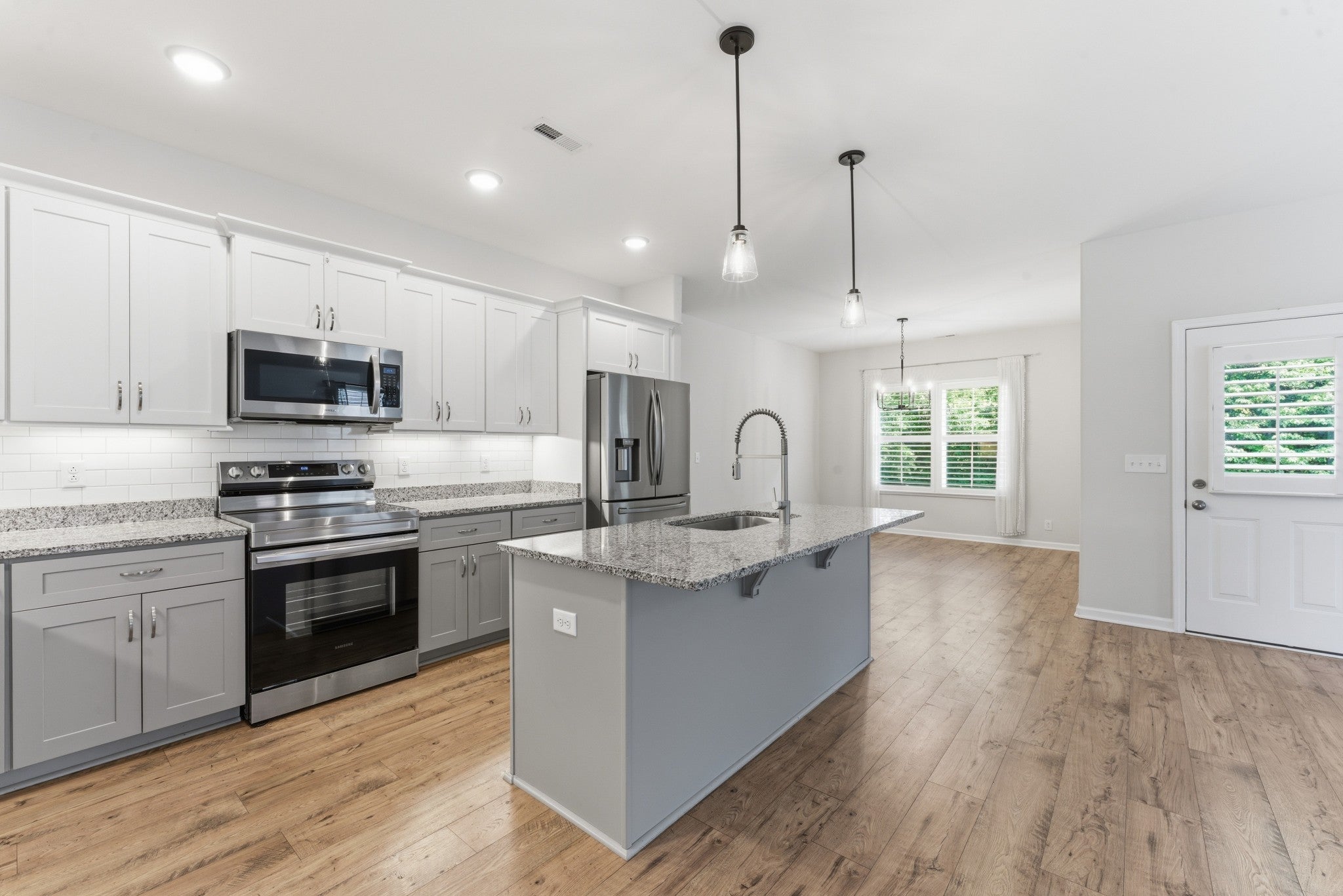 141 Stone Haven Dr