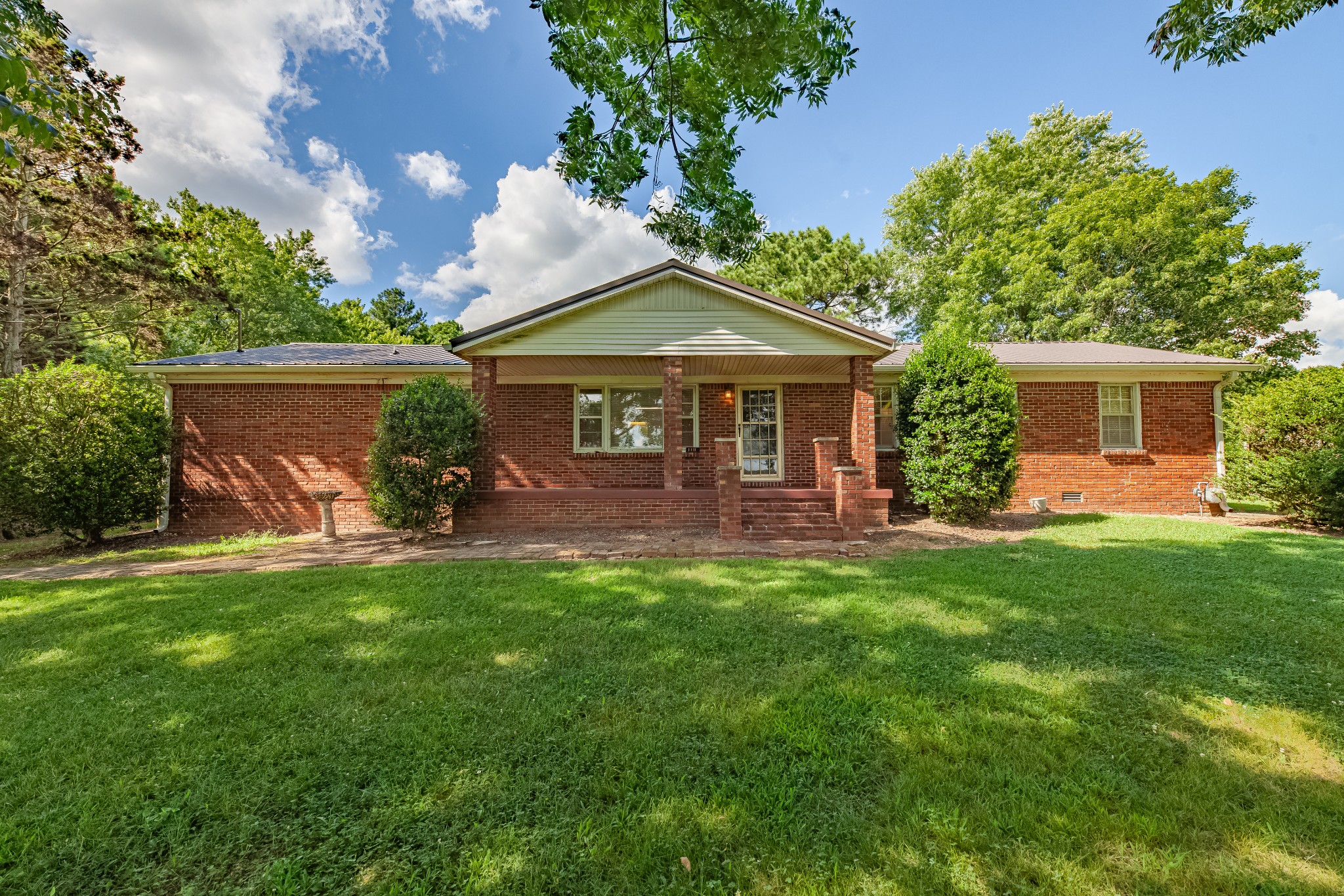 1111 Baker Ln