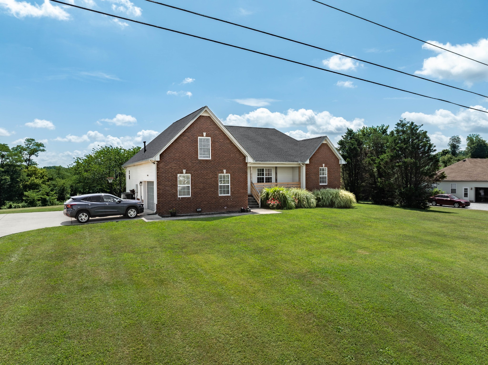 3029 Meadowview Ct