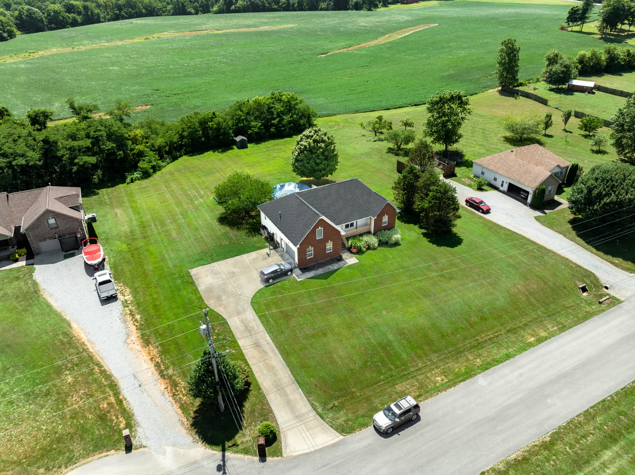 3029 Meadowview Ct