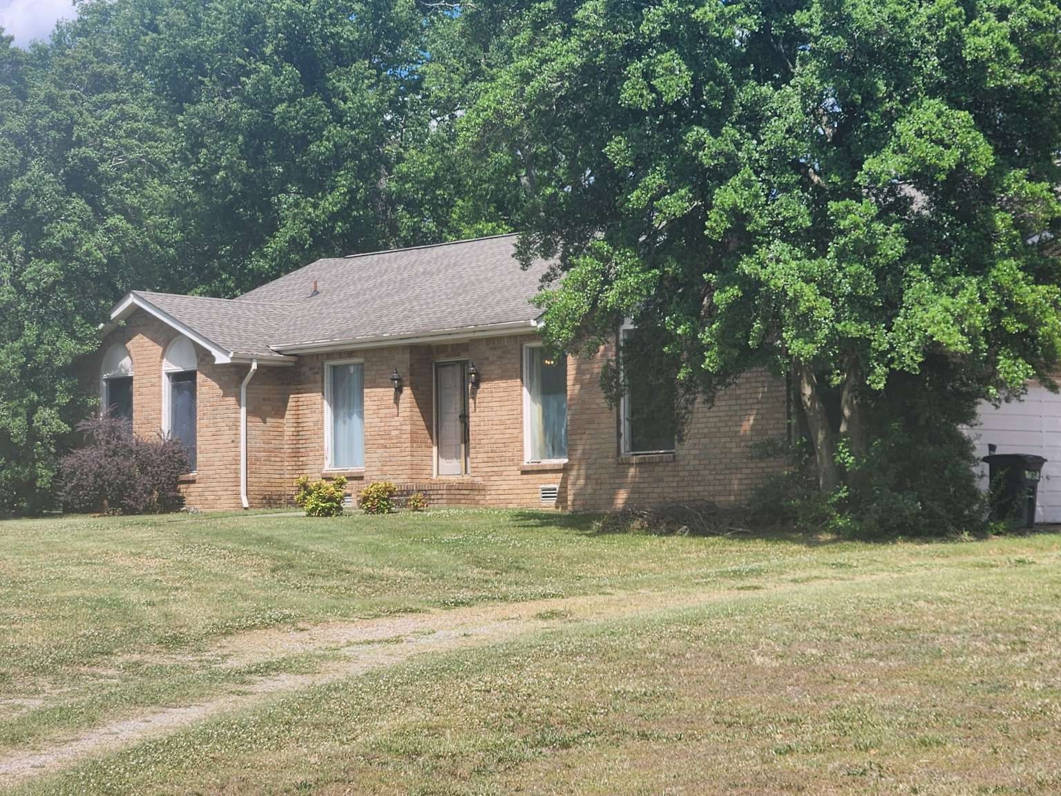 220 Long Valley Rd