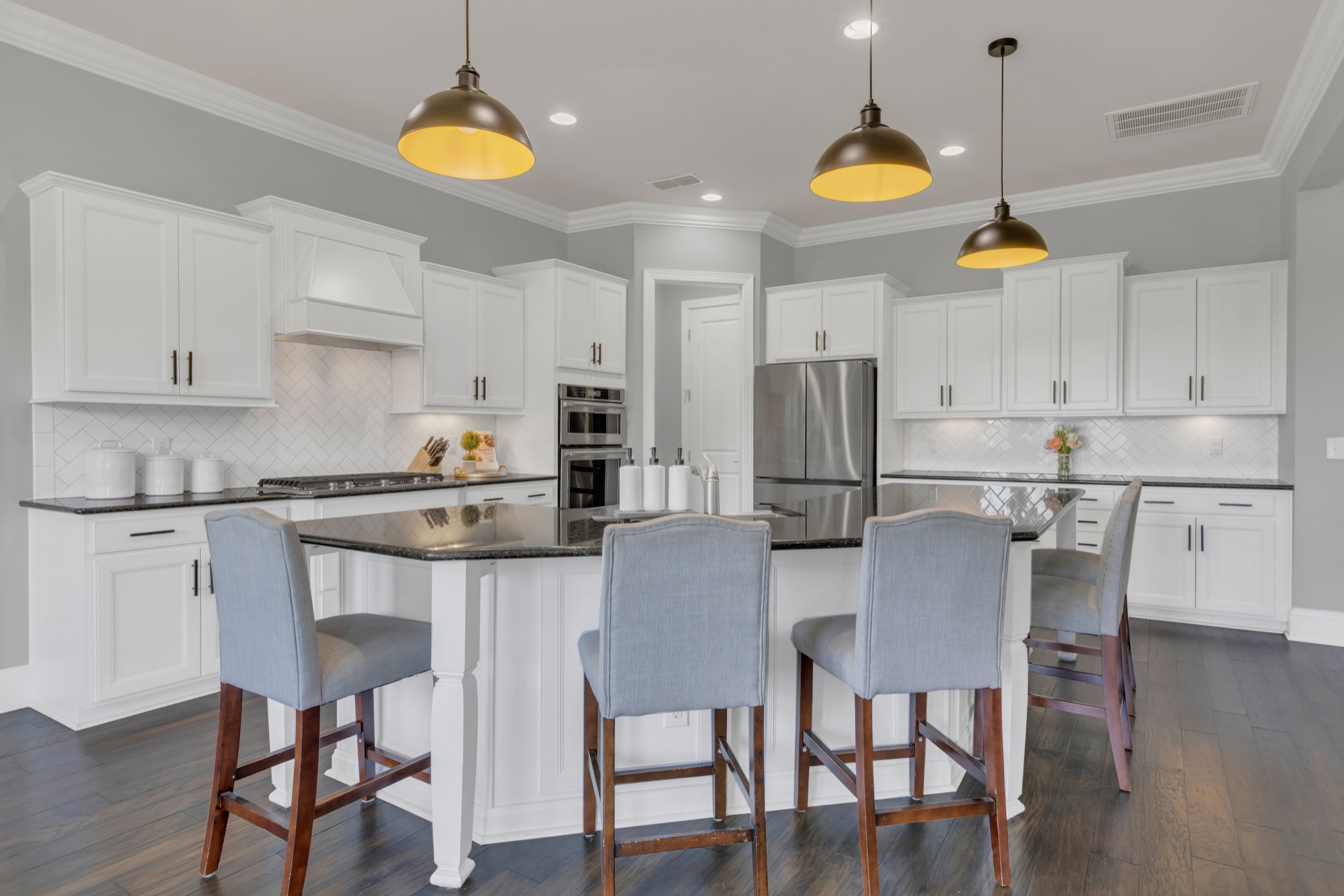 Brentwood, Tennessee 37027, United States, 6 Bedrooms Bedrooms, ,6 BathroomsBathrooms,Residential,Pending,127792