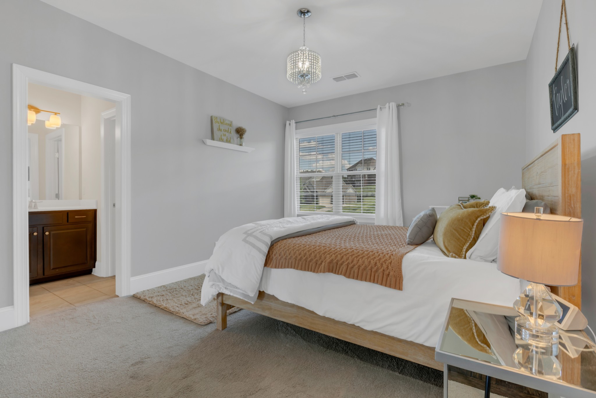 Brentwood, Tennessee 37027, United States, 6 Bedrooms Bedrooms, ,6 BathroomsBathrooms,Residential,Pending,127792