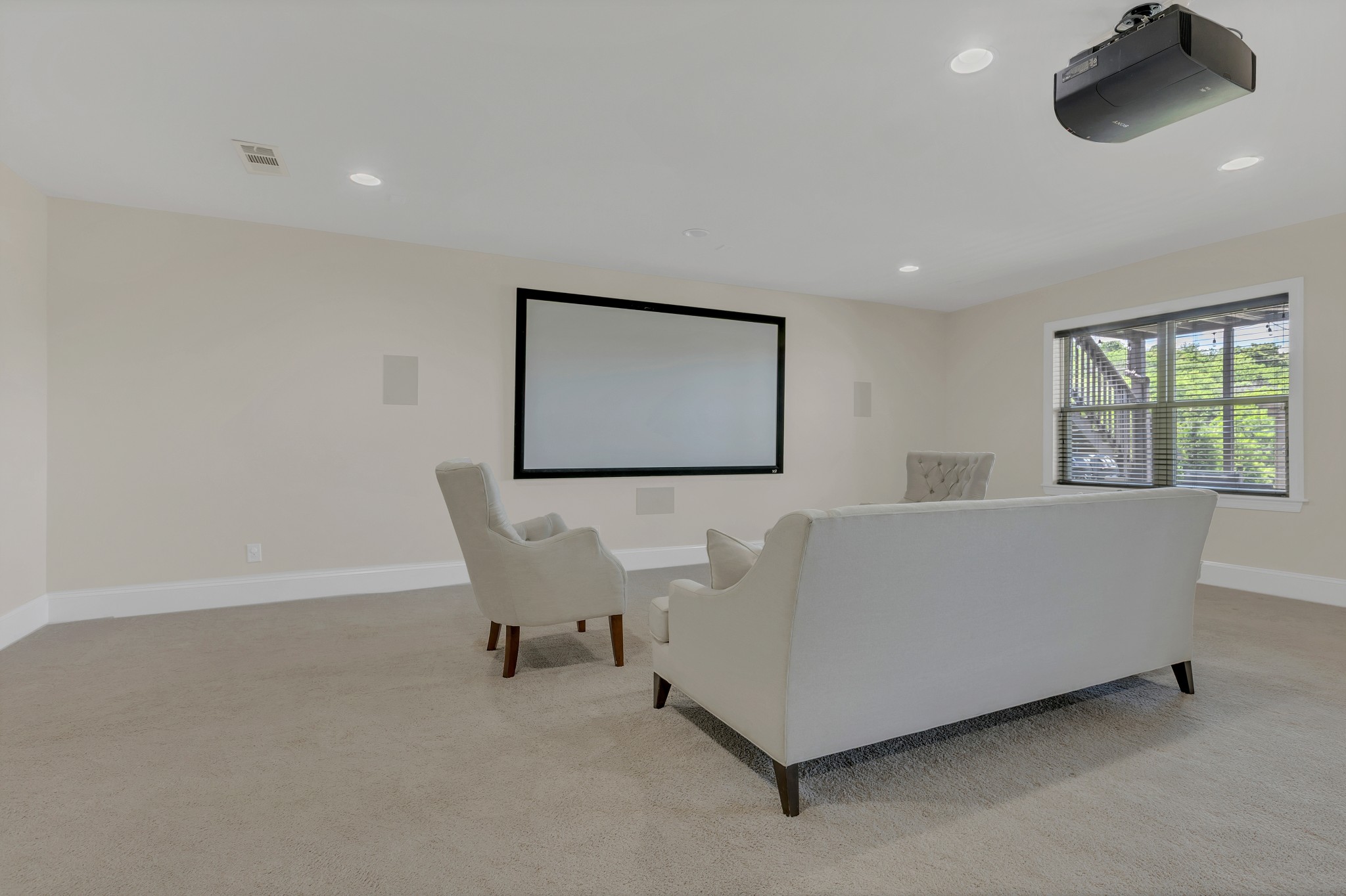 Brentwood, Tennessee 37027, United States, 6 Bedrooms Bedrooms, ,6 BathroomsBathrooms,Residential,Pending,127792