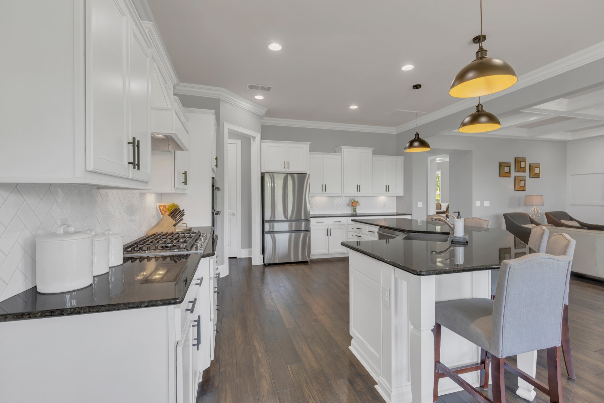 Brentwood, Tennessee 37027, United States, 6 Bedrooms Bedrooms, ,6 BathroomsBathrooms,Residential,Pending,127792