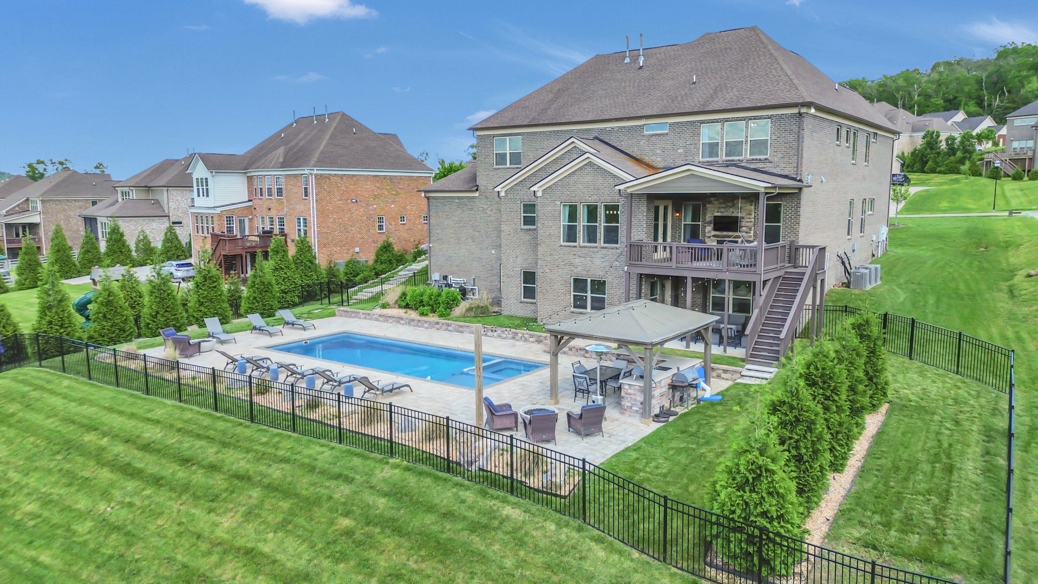 Middle Tennessee Properties 2 723 Green Hill Blvd