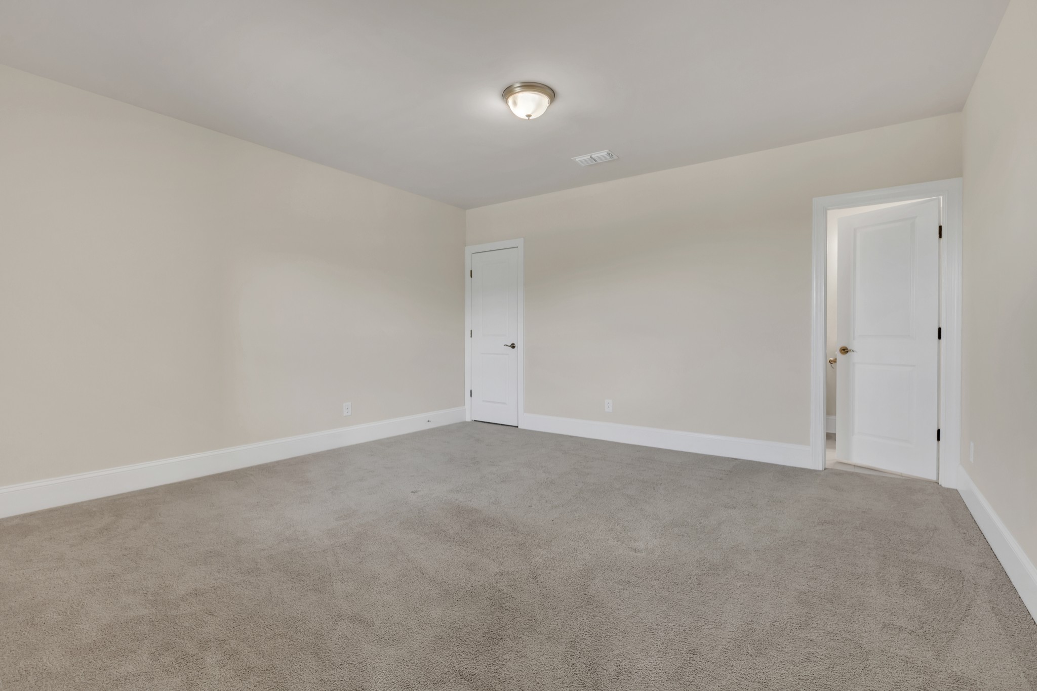 Brentwood, Tennessee 37027, United States, 6 Bedrooms Bedrooms, ,6 BathroomsBathrooms,Residential,Pending,127792