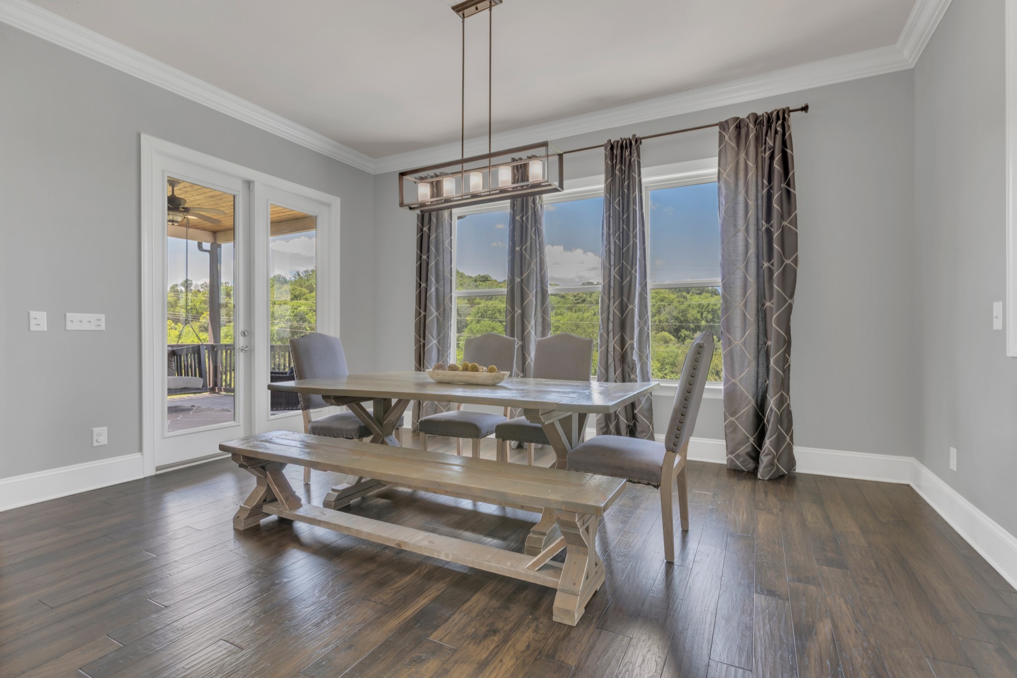 Brentwood, Tennessee 37027, United States, 6 Bedrooms Bedrooms, ,6 BathroomsBathrooms,Residential,Pending,127792