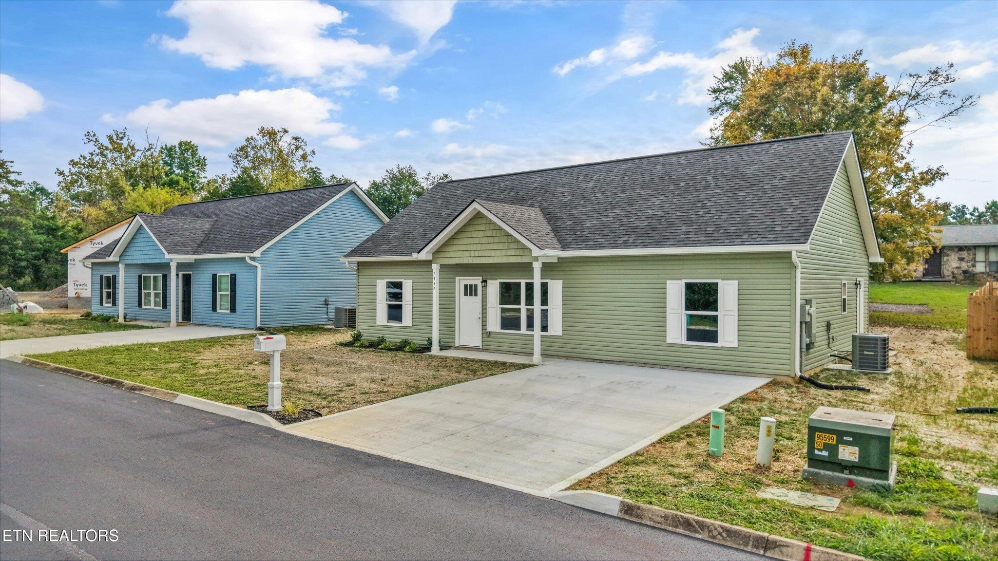 7437 Cascade Meadows Way