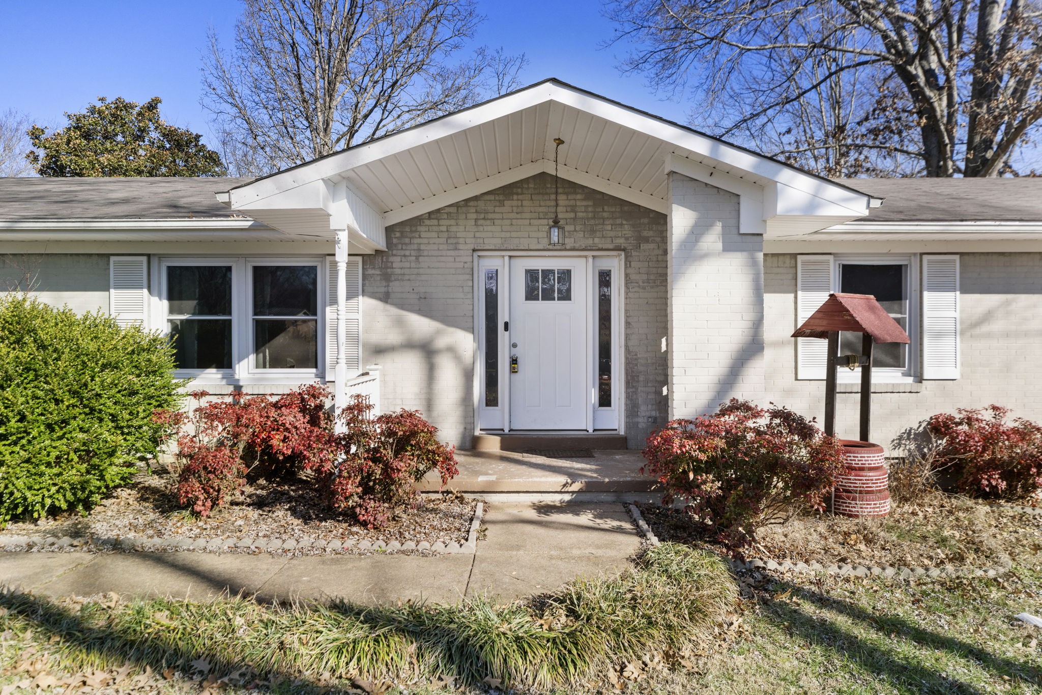 1612 Whippoorwill Dr