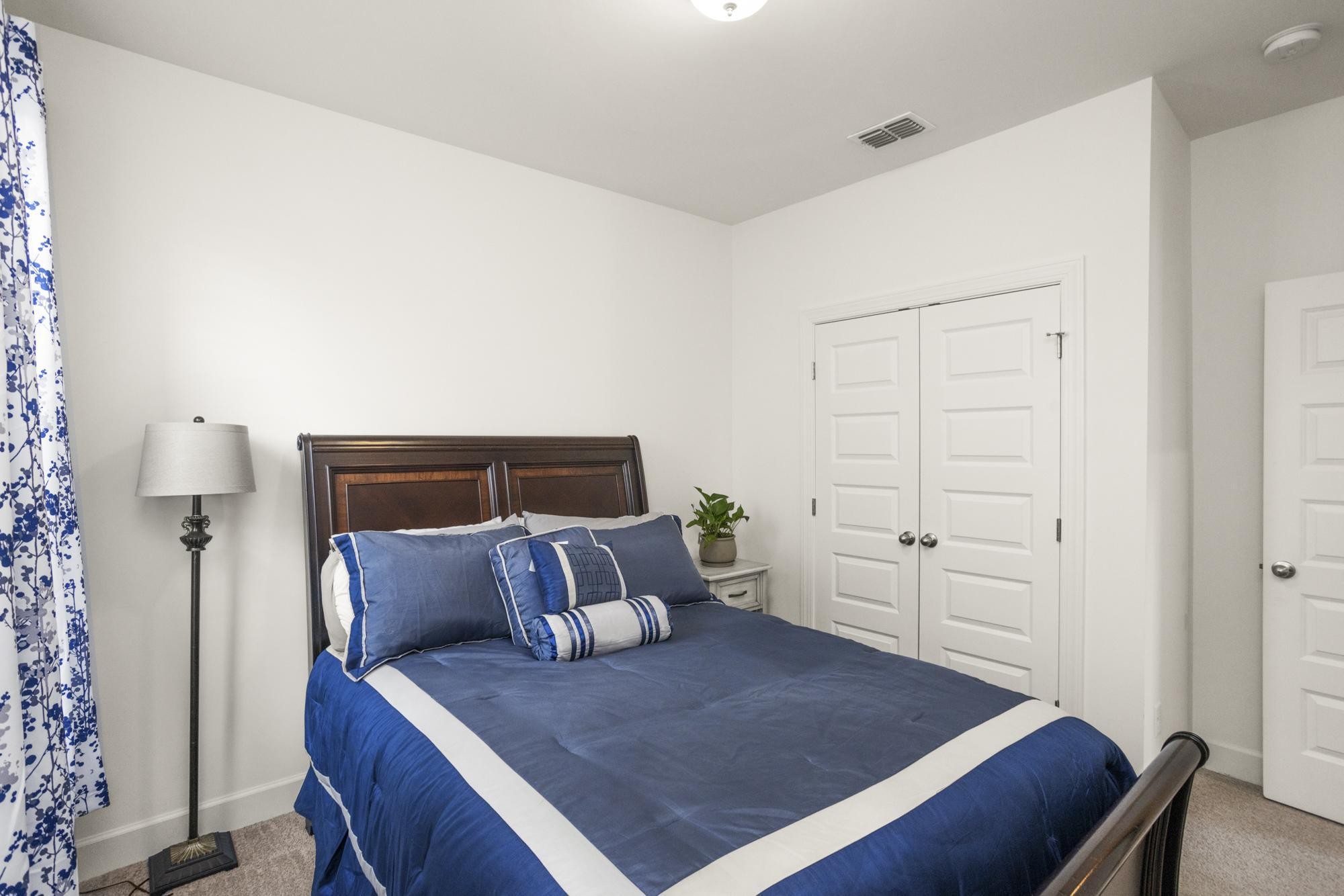 817 Old Blue Ln