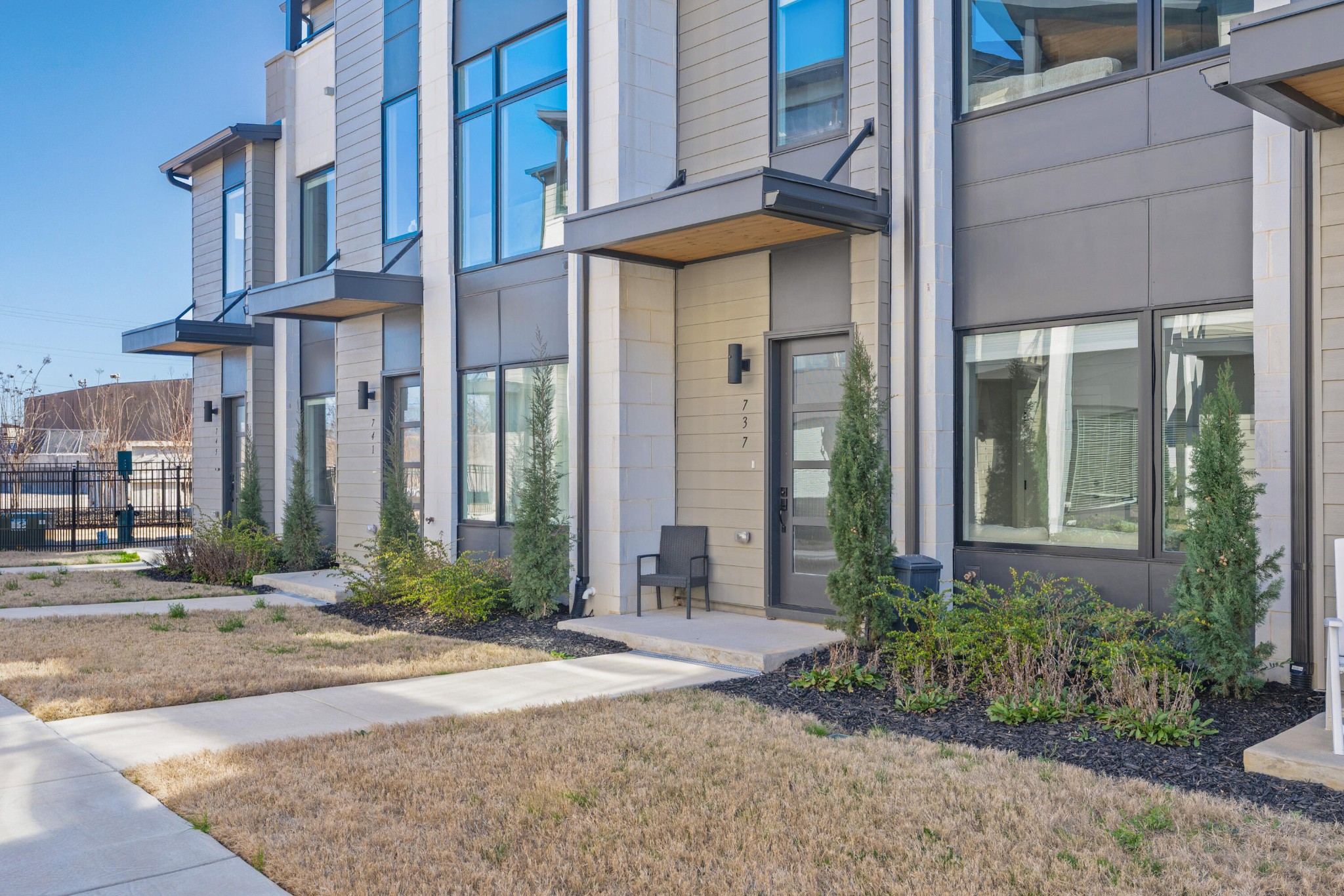 737 Burnside Place