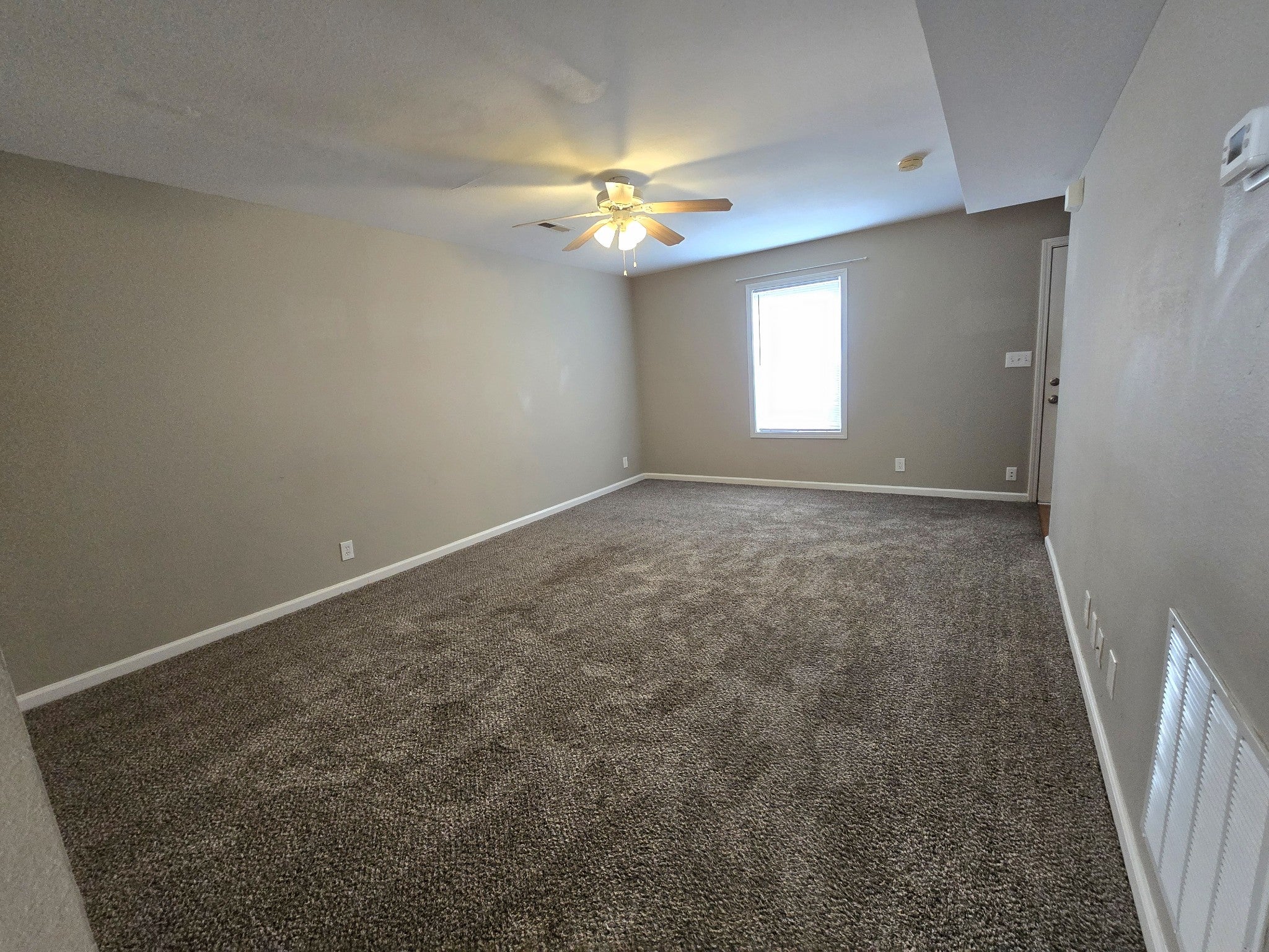248 Executive Ave 2B