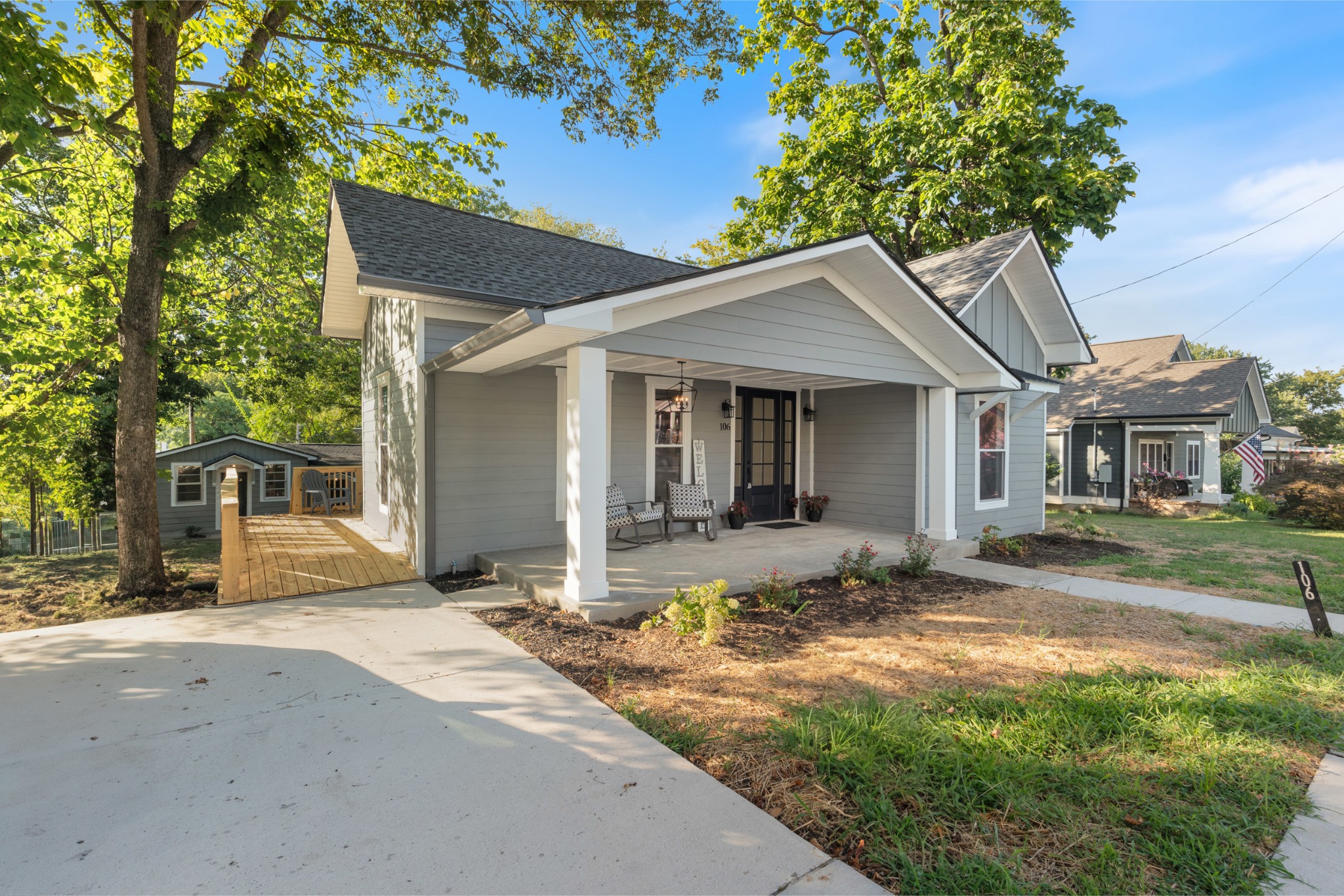 106 Poplar St